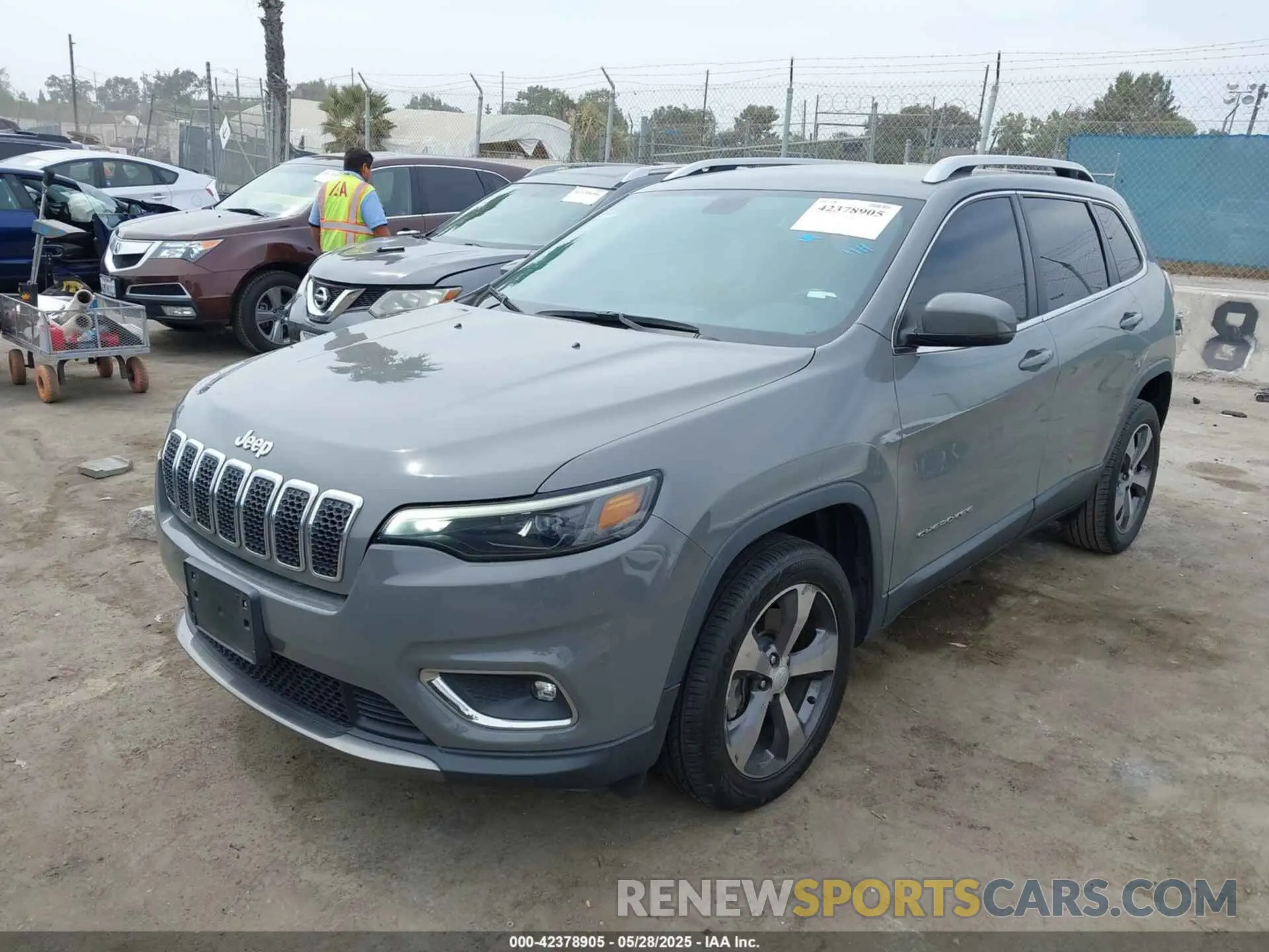 2 Photograph of a damaged car 1C4PJLDB4KD365690 JEEP CHEROKEE 2019