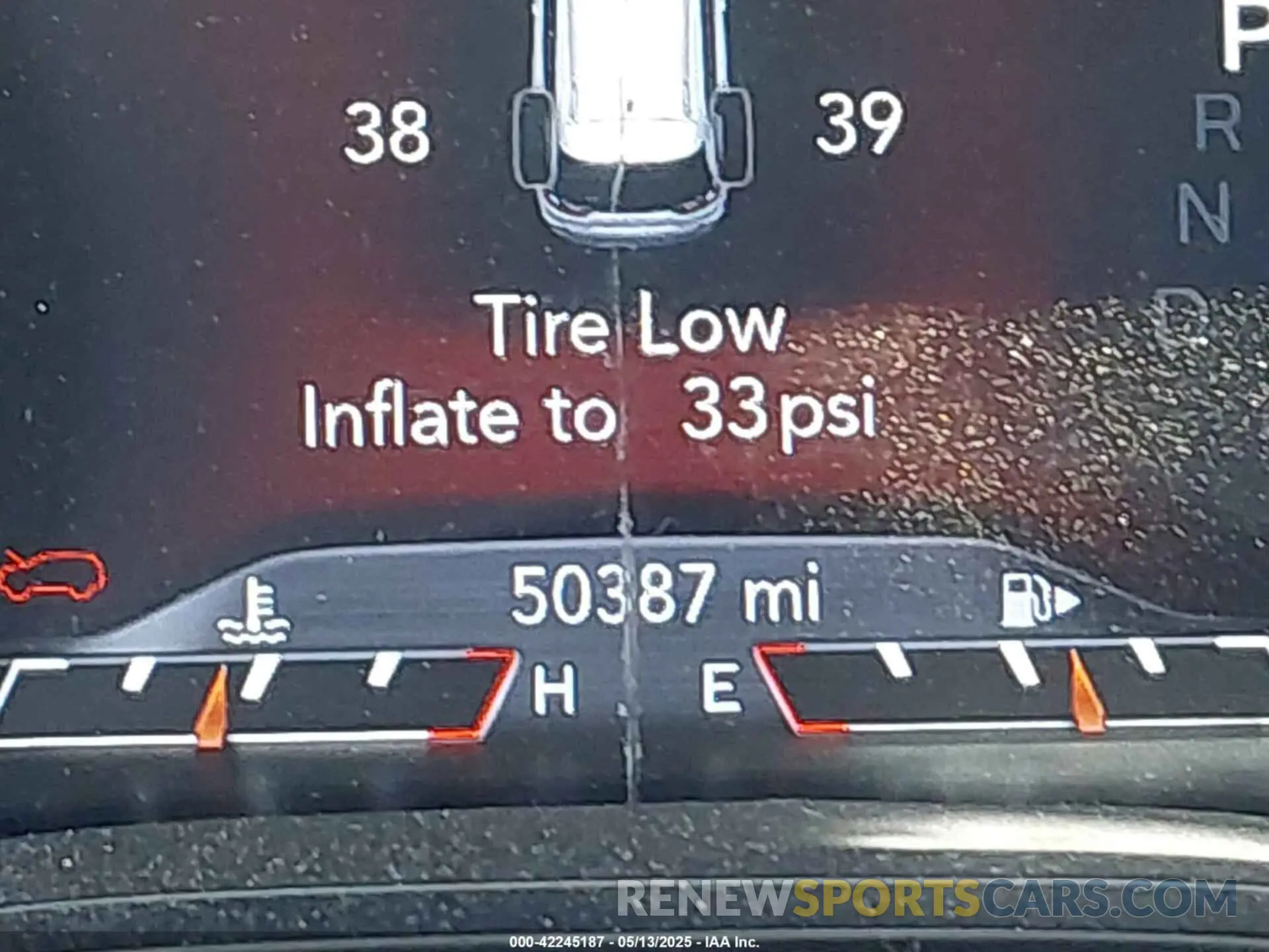 16 Photograph of a damaged car 1C4PJLDB5KD469816 JEEP CHEROKEE 2019