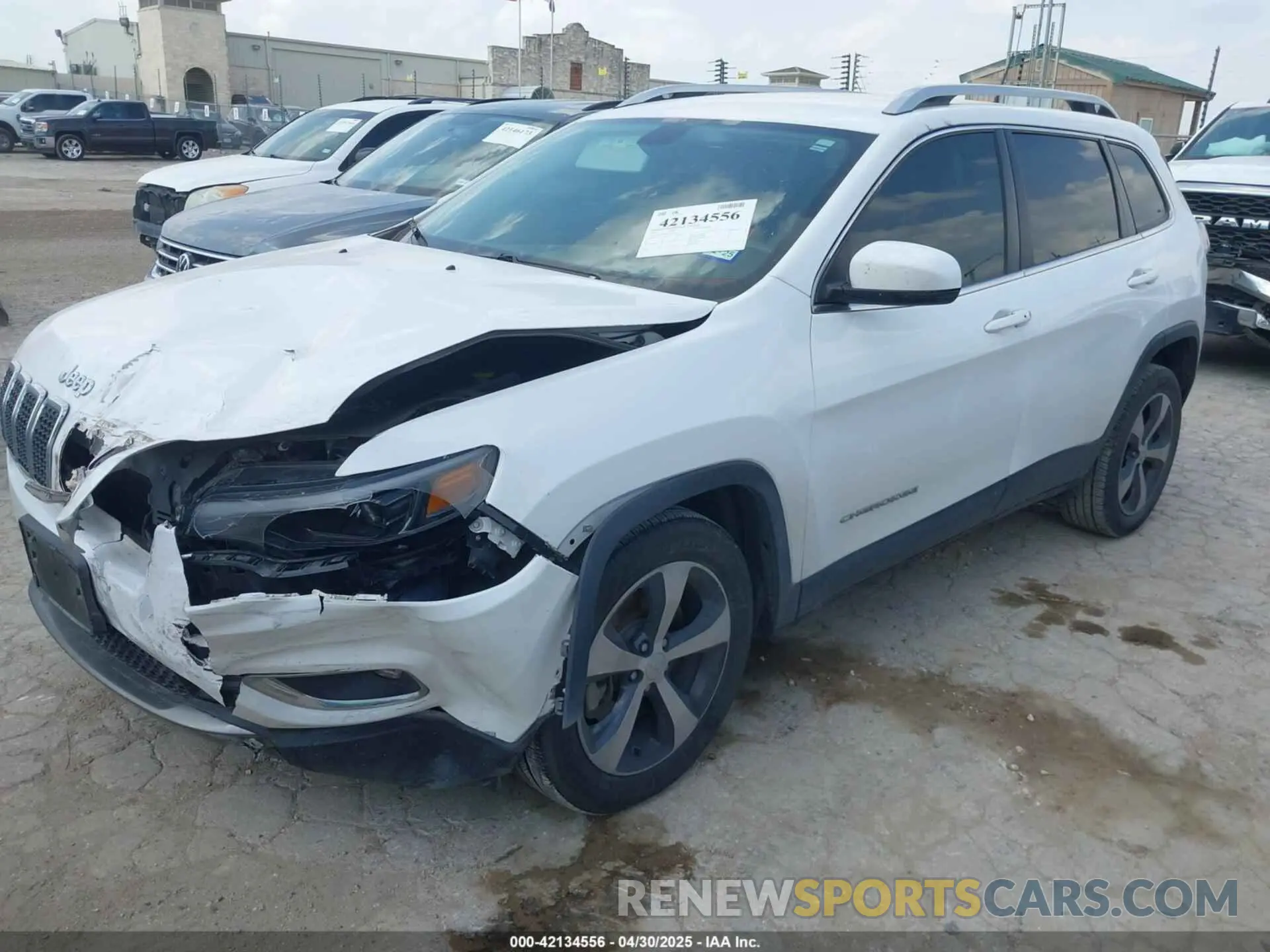 2 Photograph of a damaged car 1C4PJLDB9KD416231 JEEP CHEROKEE 2019
