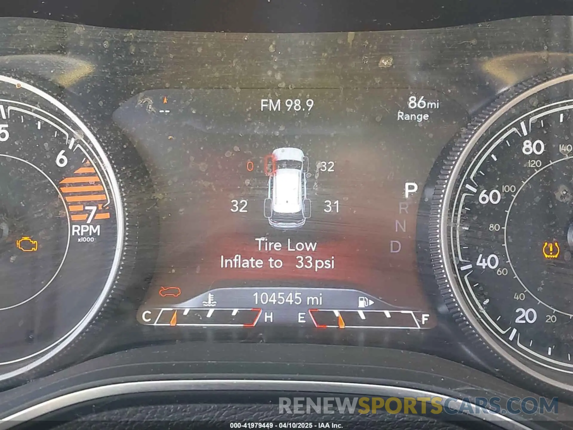 16 Photograph of a damaged car 1C4PJLDBXKD487843 JEEP CHEROKEE 2019