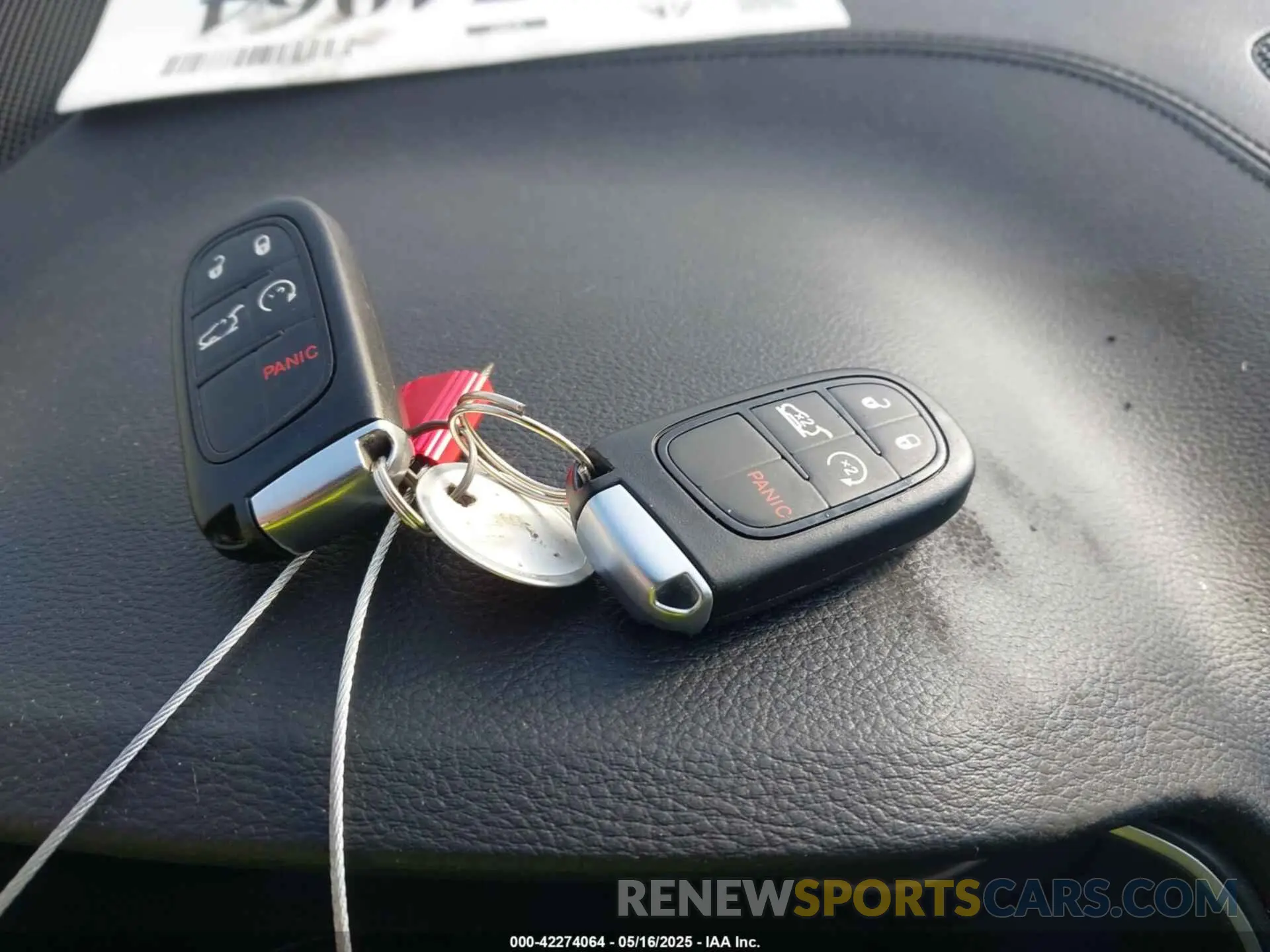 11 Photograph of a damaged car 1C4PJLDX9KD110531 JEEP CHEROKEE 2019