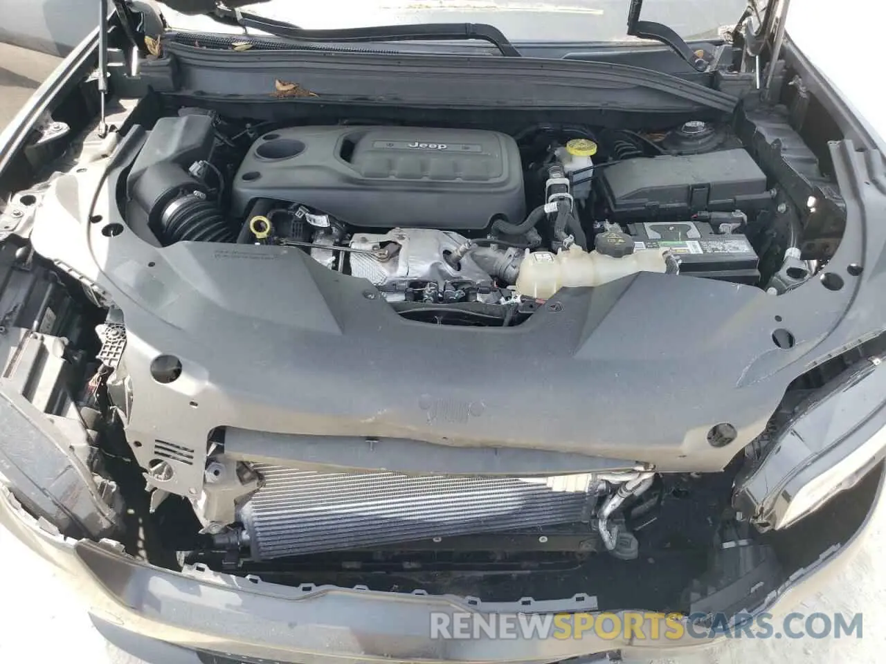 12 Photograph of a damaged car 1C4PJLJN0KD215834 JEEP CHEROKEE 2019