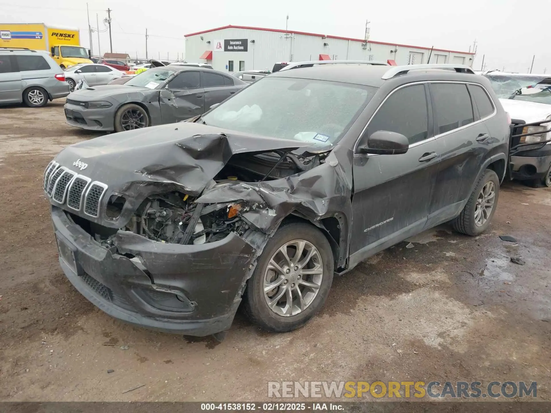 2 Photograph of a damaged car 1C4PJLLB0KD241062 JEEP CHEROKEE 2019