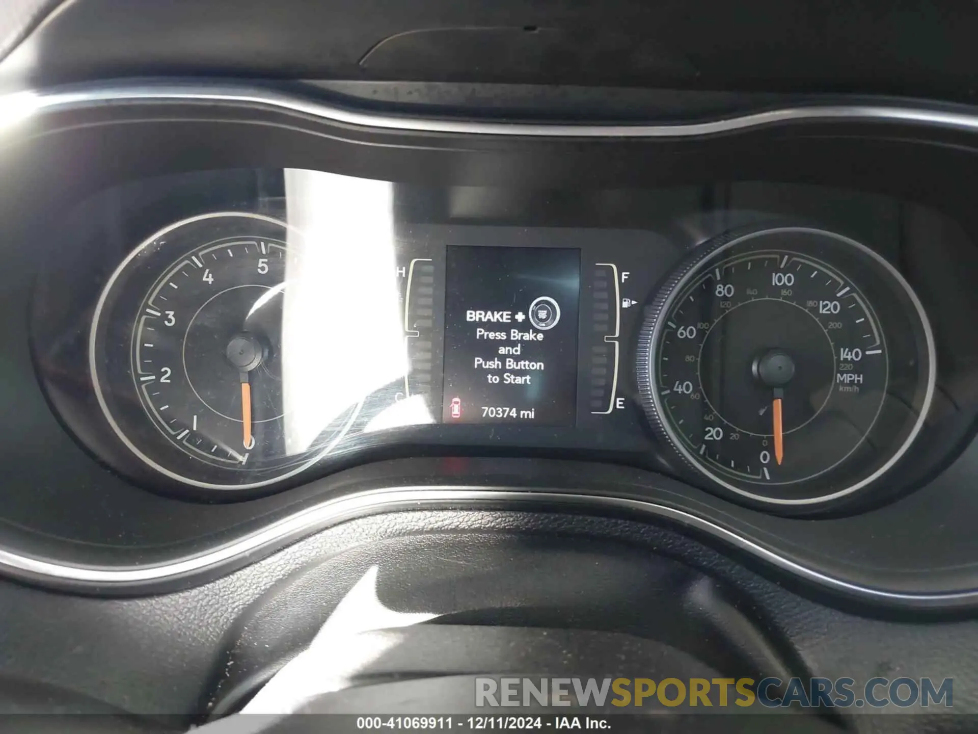7 Photograph of a damaged car 1C4PJLLB0KD333188 JEEP CHEROKEE 2019