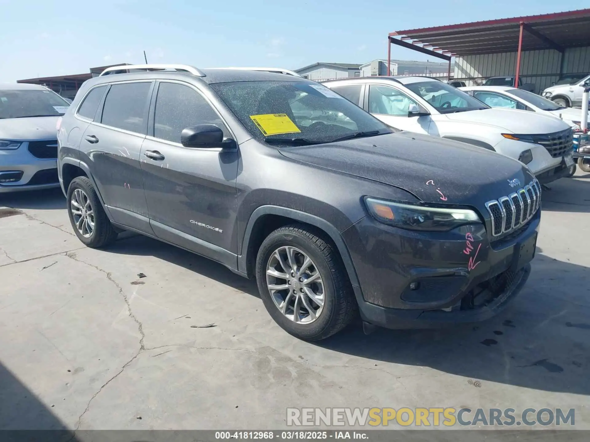 1 Photograph of a damaged car 1C4PJLLB0KD382309 JEEP CHEROKEE 2019