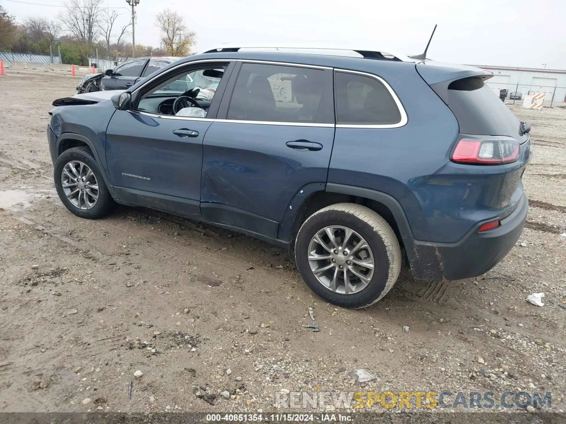 3 Photograph of a damaged car 1C4PJLLB0KD434960 JEEP CHEROKEE 2019