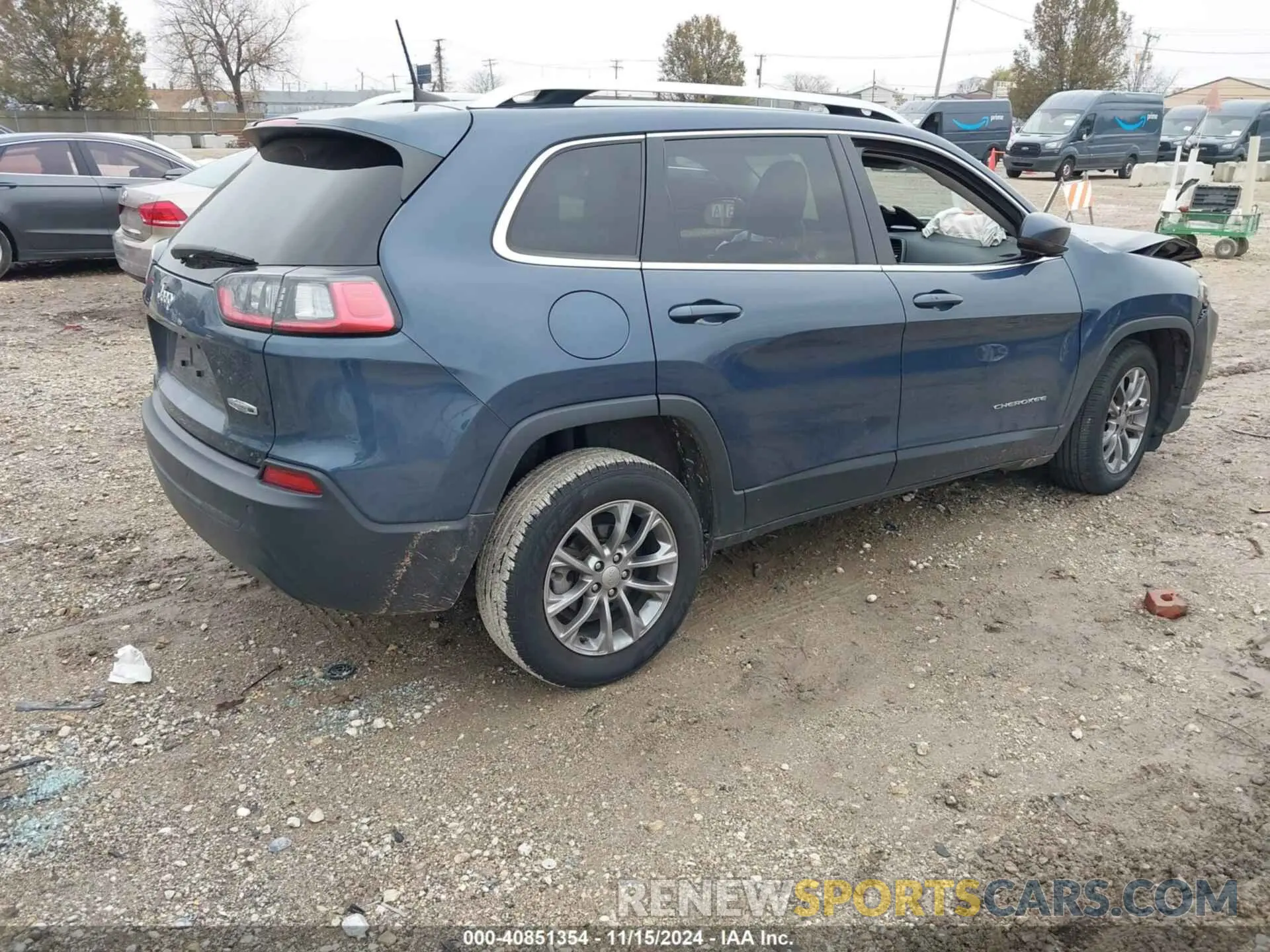 4 Photograph of a damaged car 1C4PJLLB0KD434960 JEEP CHEROKEE 2019