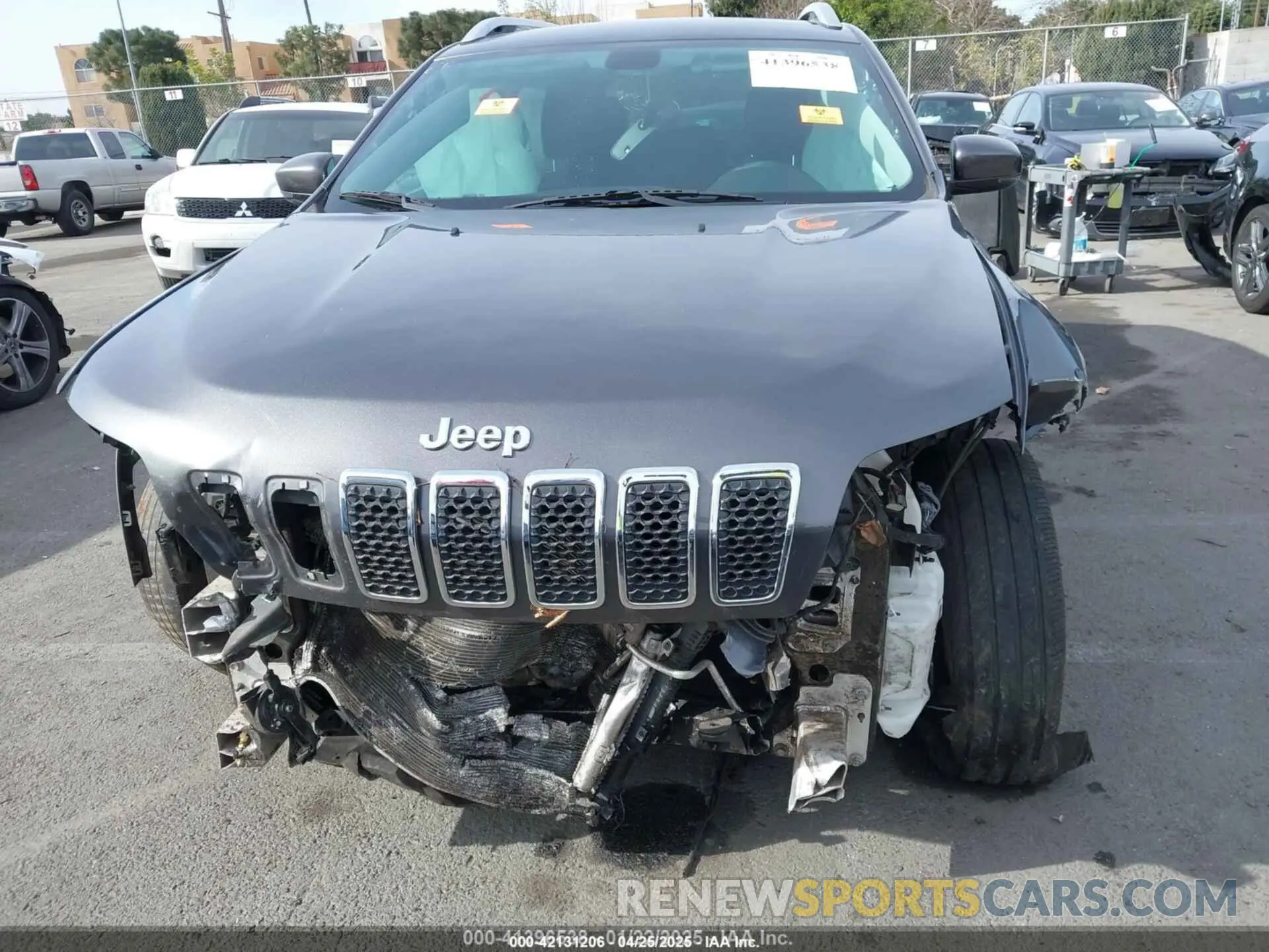 6 Photograph of a damaged car 1C4PJLLB1KD366846 JEEP CHEROKEE 2019