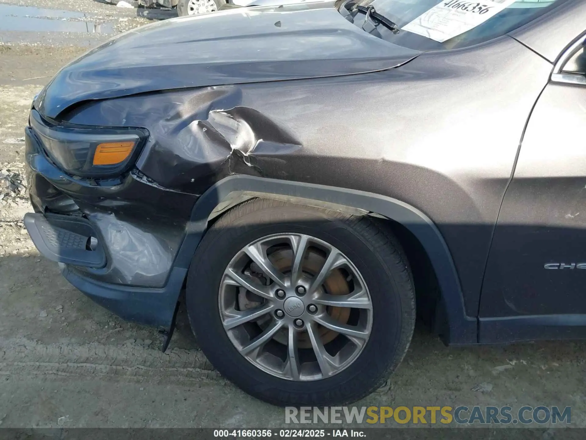 6 Photograph of a damaged car 1C4PJLLB2KD143876 JEEP CHEROKEE 2019