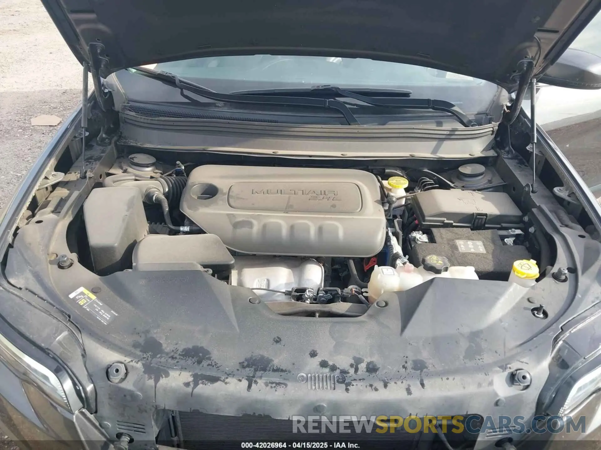 10 Photograph of a damaged car 1C4PJLLB2KD403502 JEEP CHEROKEE 2019