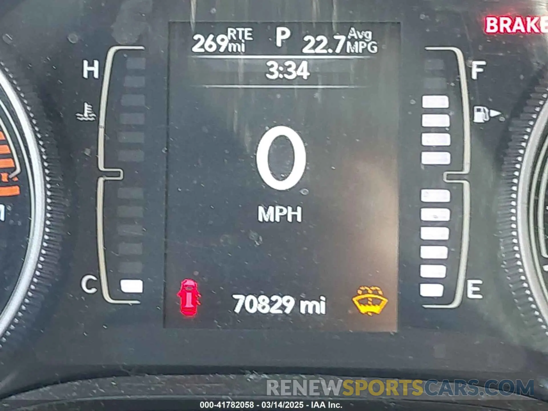 15 Photograph of a damaged car 1C4PJLLB3KD406294 JEEP CHEROKEE 2019