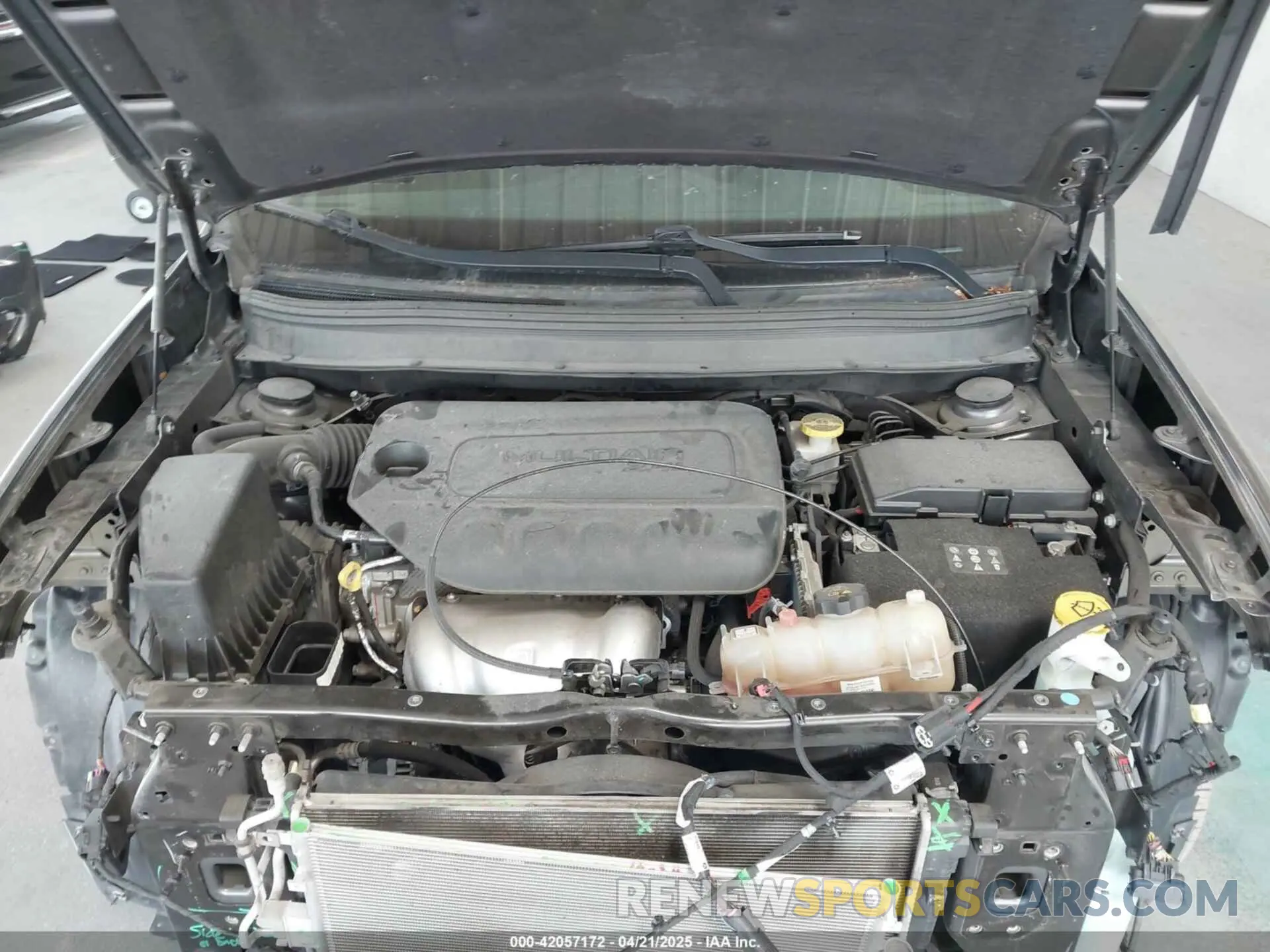 10 Photograph of a damaged car 1C4PJLLB5KD263221 JEEP CHEROKEE 2019
