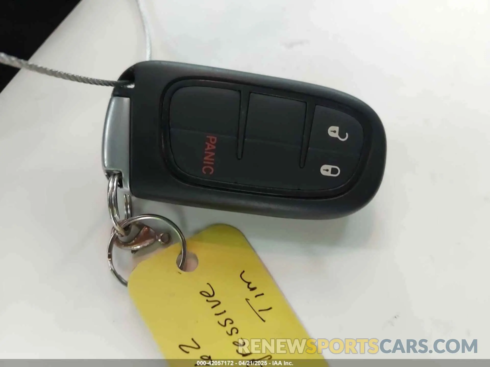 11 Photograph of a damaged car 1C4PJLLB5KD263221 JEEP CHEROKEE 2019