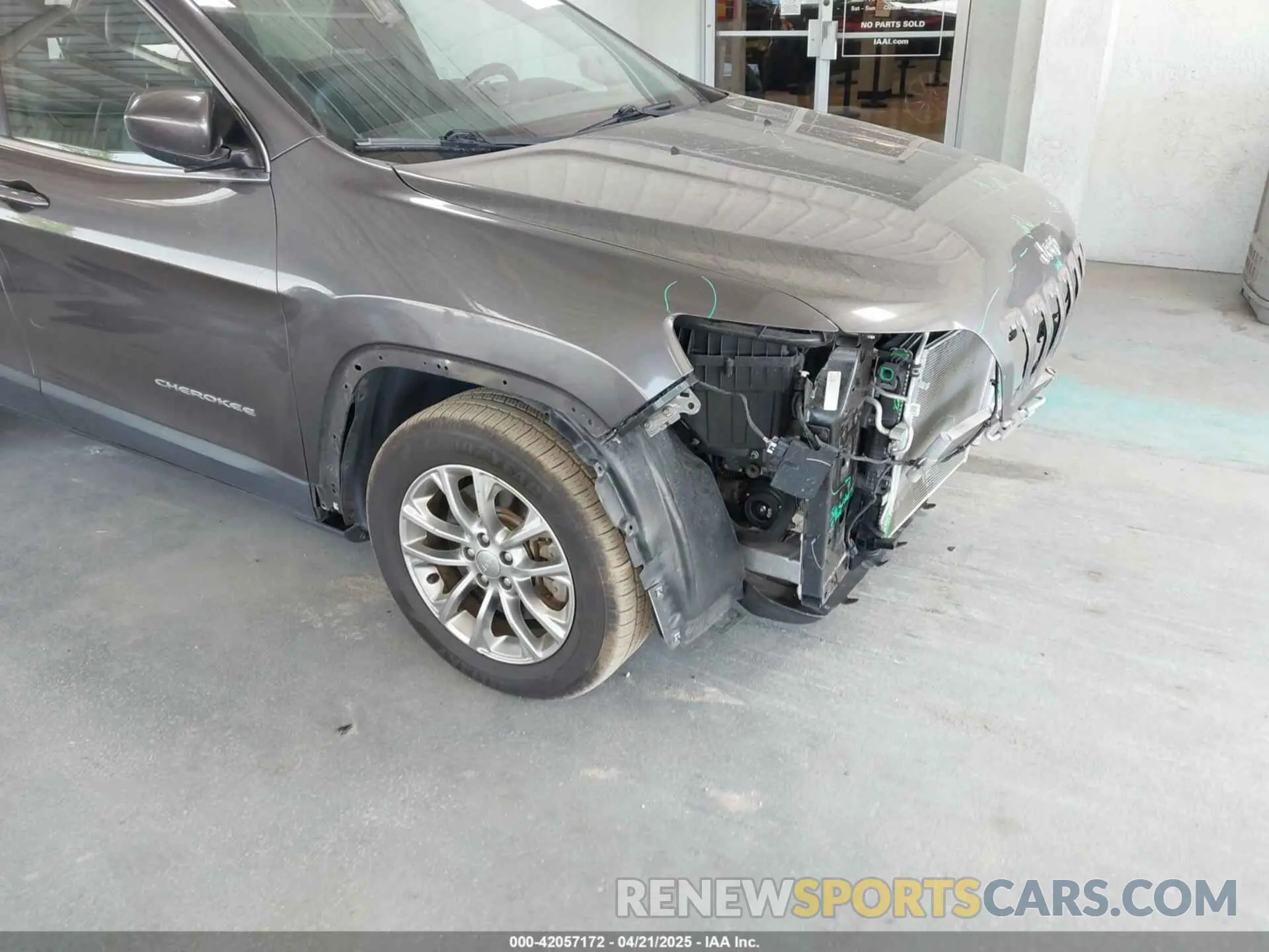 6 Photograph of a damaged car 1C4PJLLB5KD263221 JEEP CHEROKEE 2019