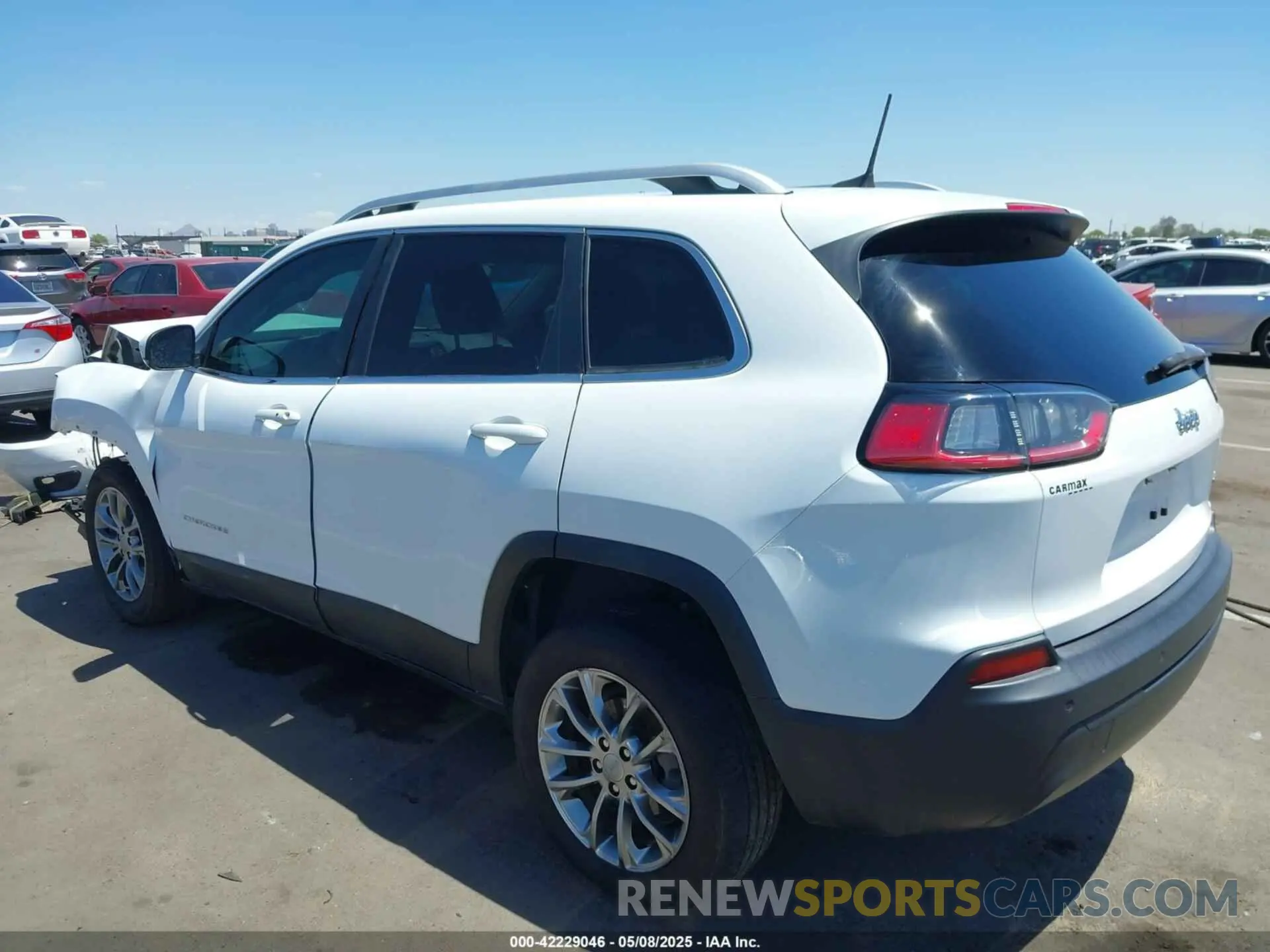 3 Photograph of a damaged car 1C4PJLLB6KD420089 JEEP CHEROKEE 2019