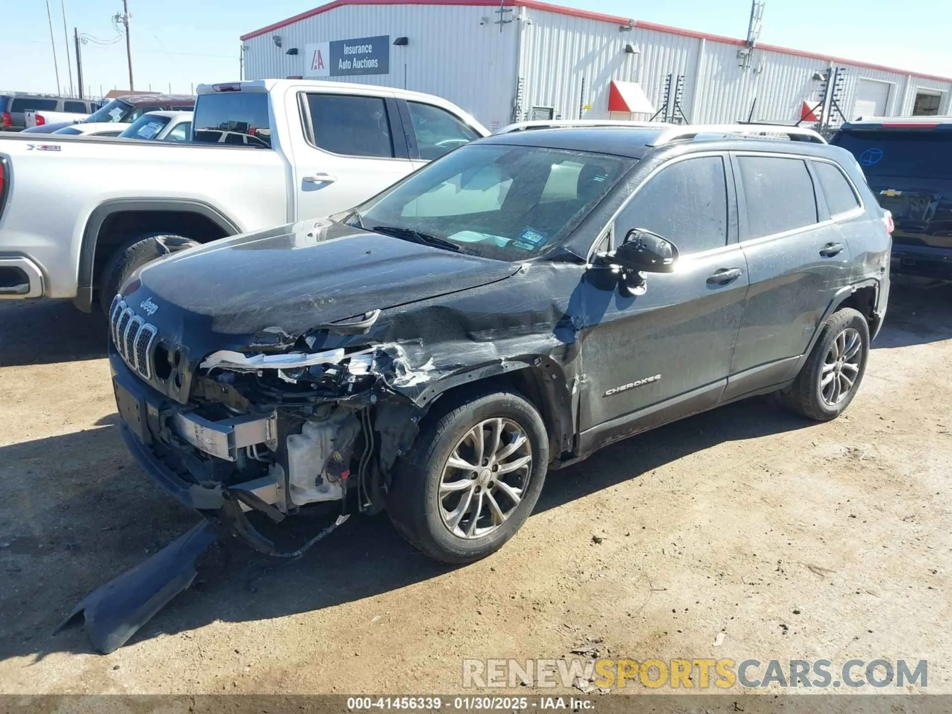 2 Photograph of a damaged car 1C4PJLLB7KD205935 JEEP CHEROKEE 2019