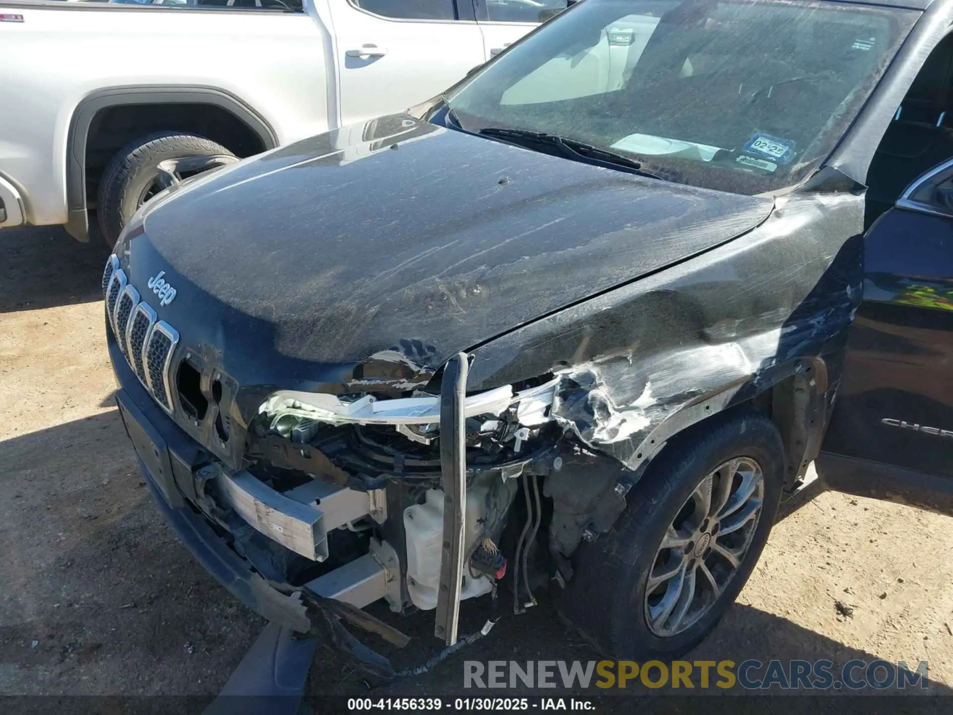 6 Photograph of a damaged car 1C4PJLLB7KD205935 JEEP CHEROKEE 2019