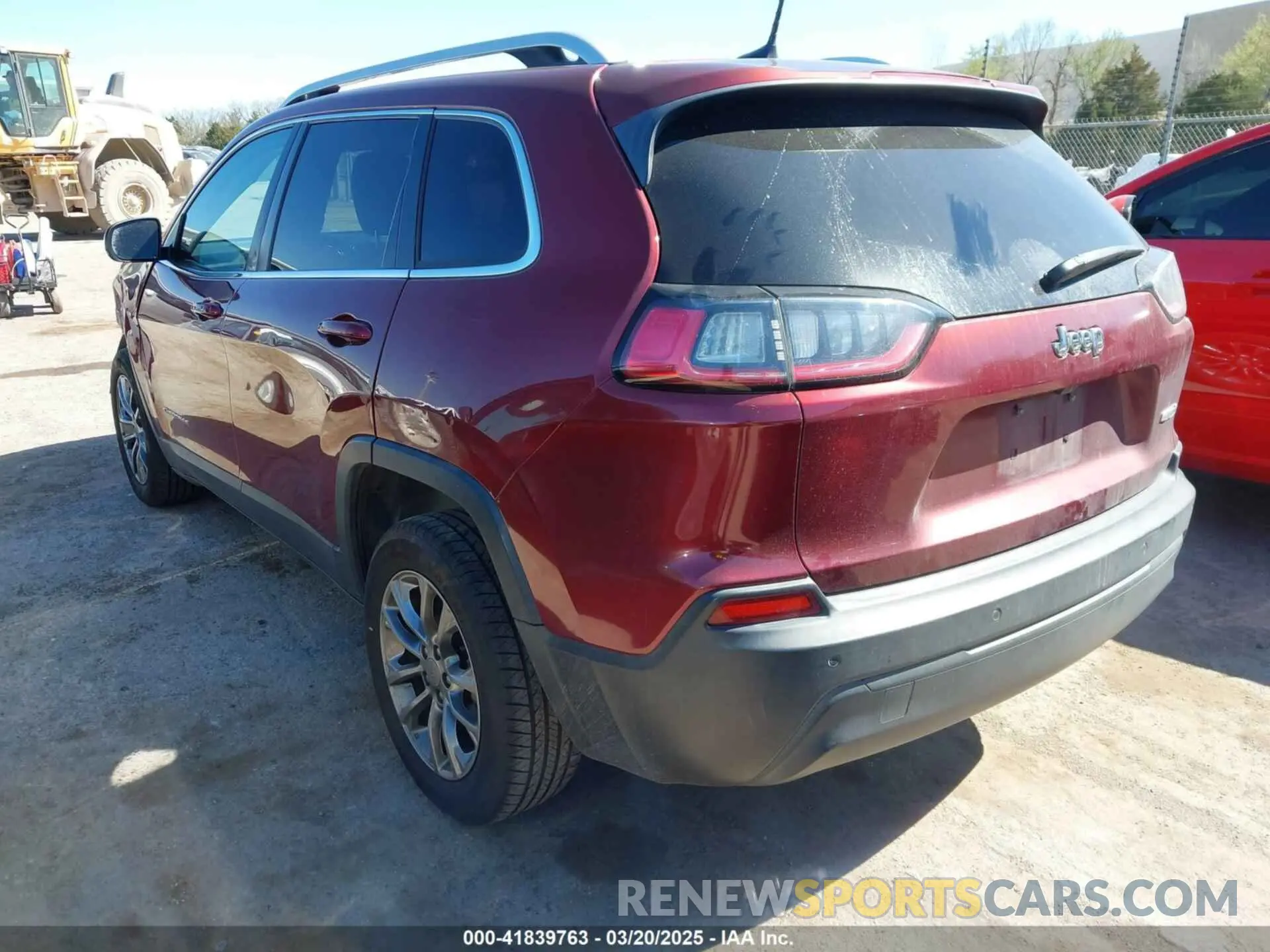 3 Photograph of a damaged car 1C4PJLLB9KD312906 JEEP CHEROKEE 2019