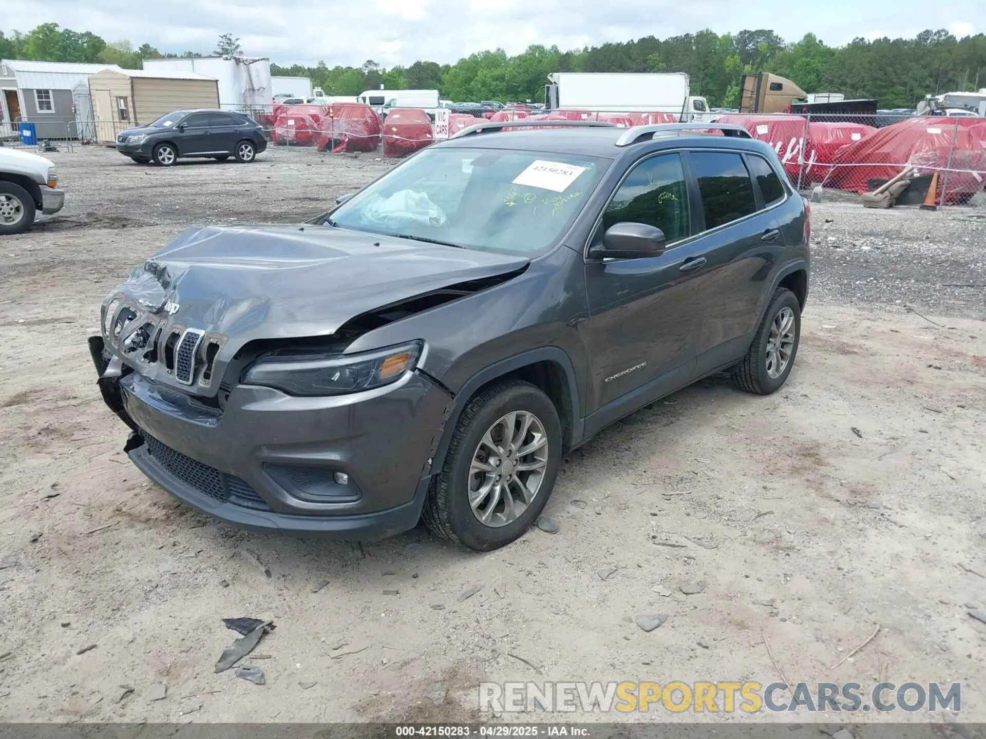 2 Photograph of a damaged car 1C4PJLLBXKD305219 JEEP CHEROKEE 2019