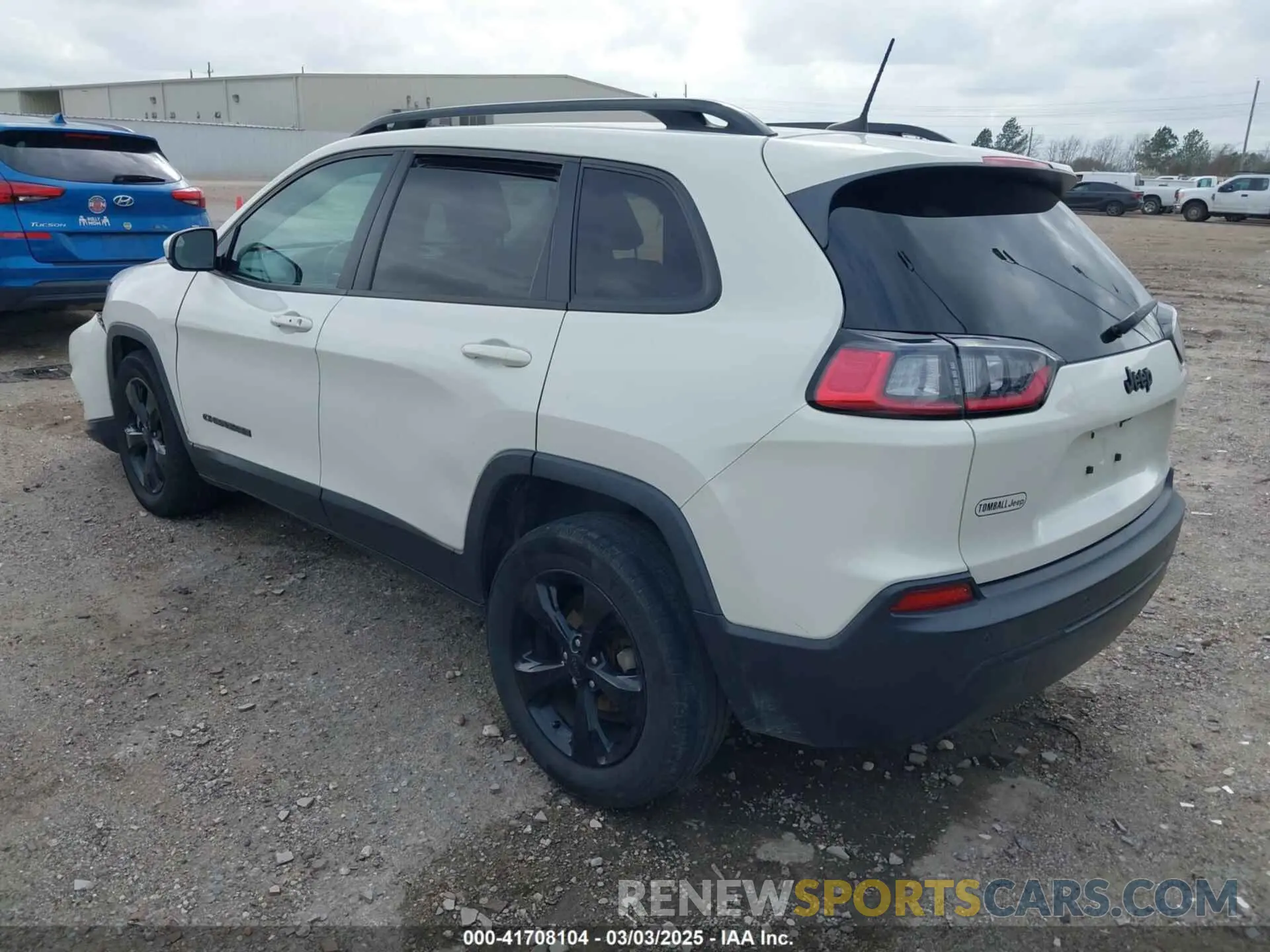 3 Photograph of a damaged car 1C4PJLLBXKD405322 JEEP CHEROKEE 2019