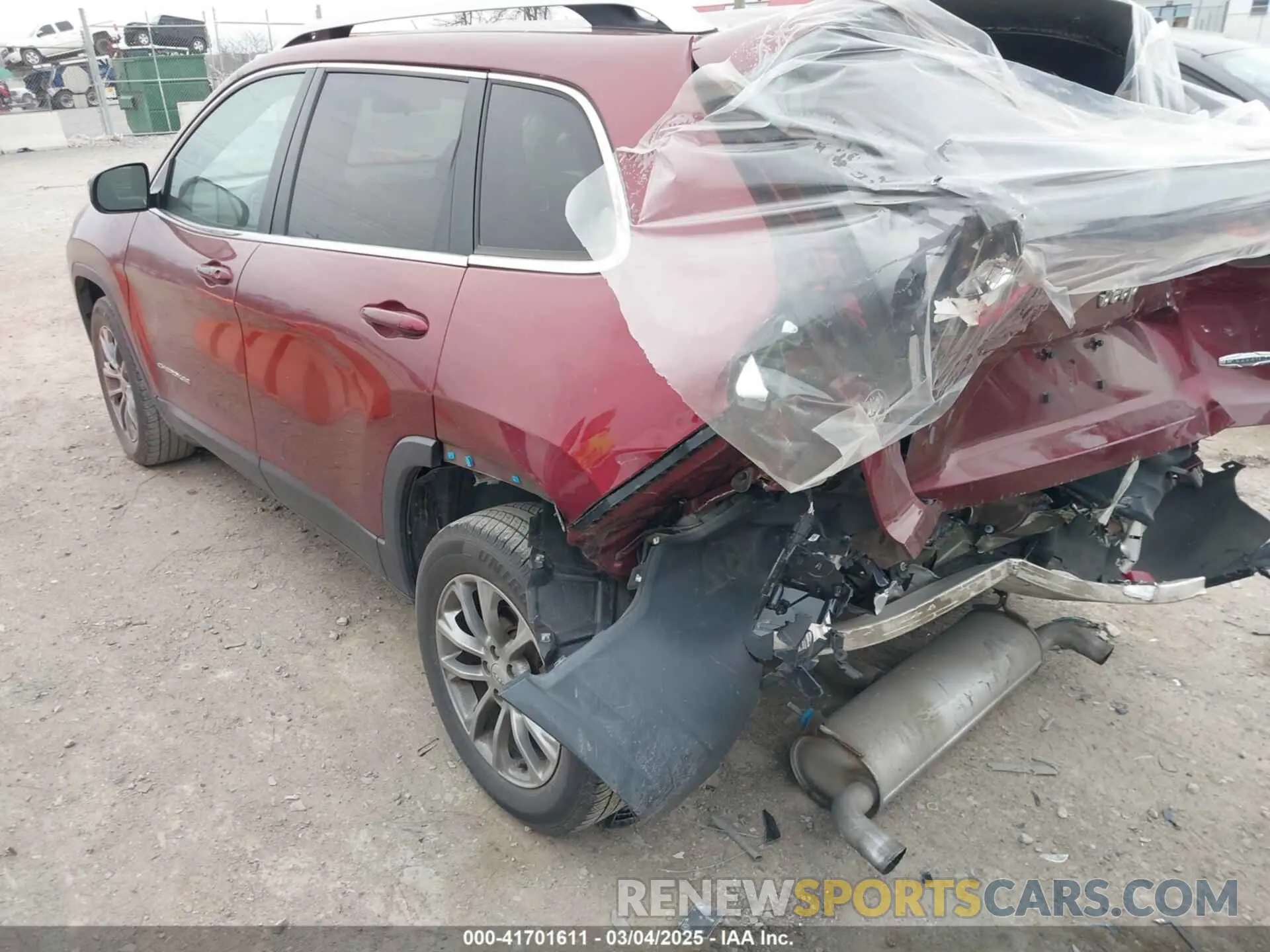 3 Photograph of a damaged car 1C4PJLLN1KD196126 JEEP CHEROKEE 2019