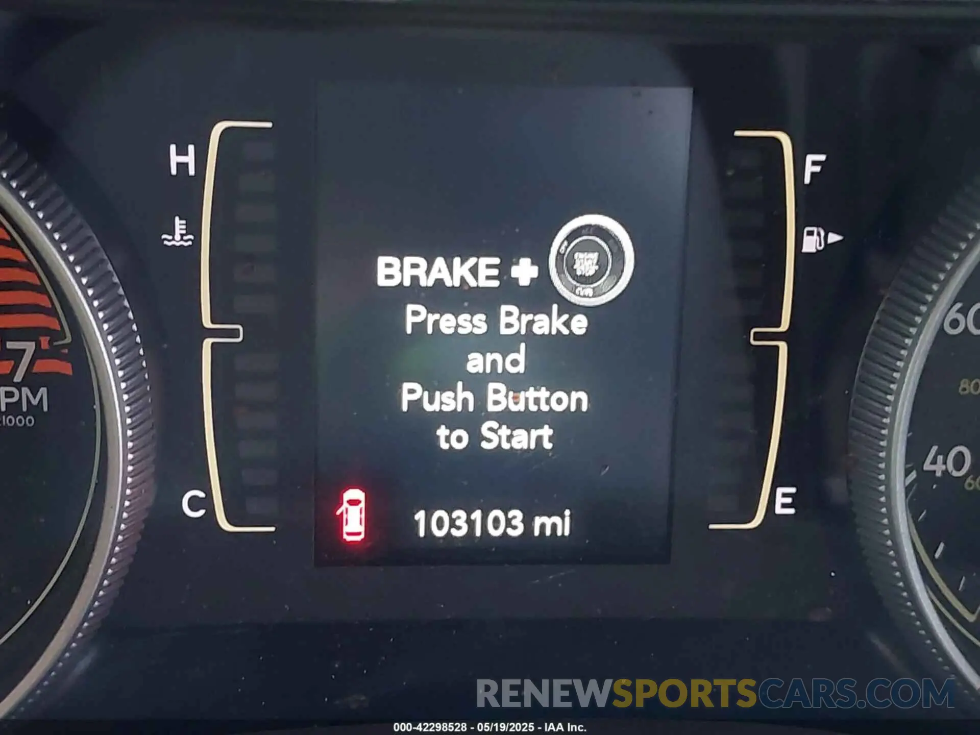 15 Photograph of a damaged car 1C4PJLLN9KD175492 JEEP CHEROKEE 2019