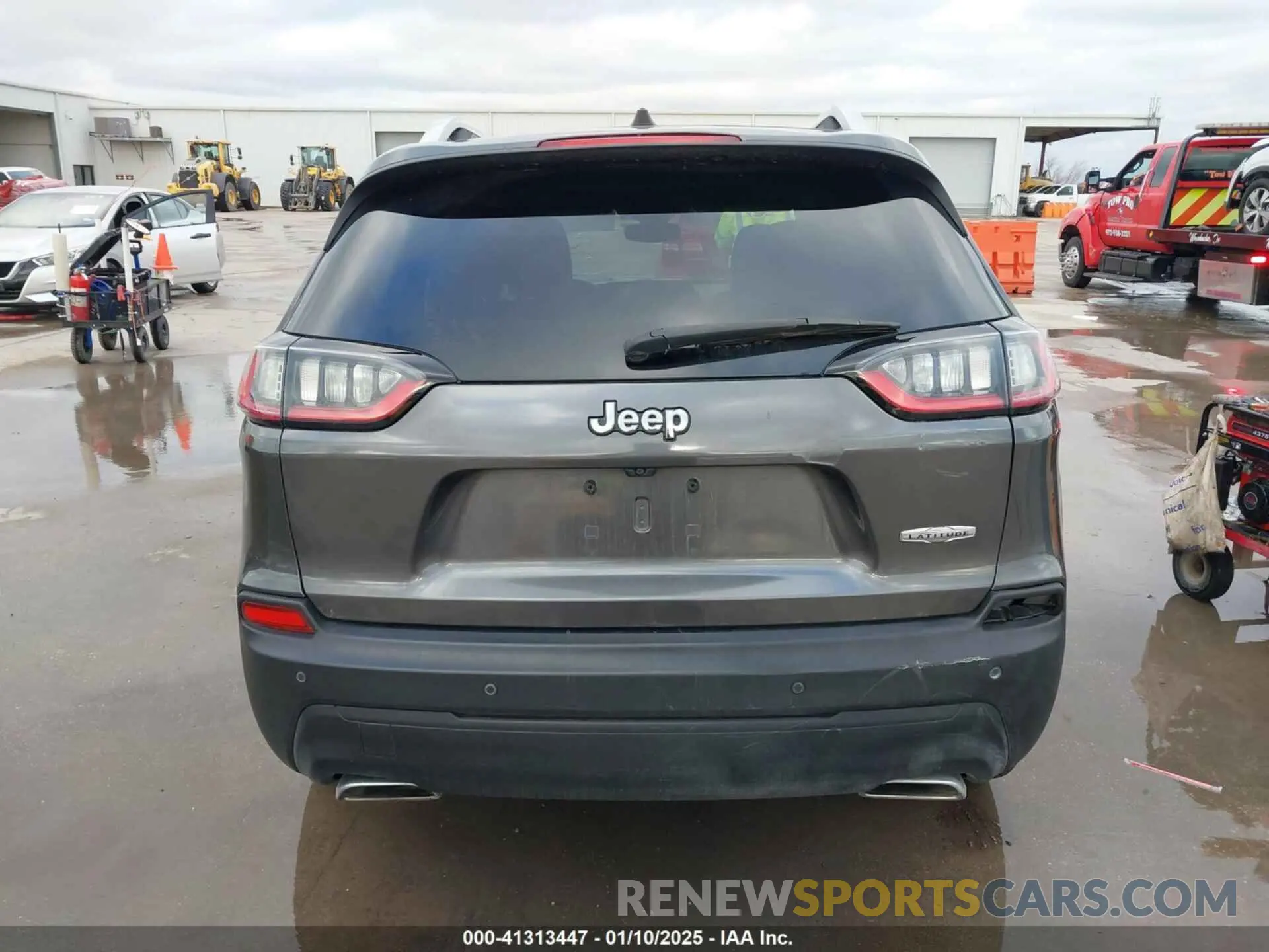 16 Photograph of a damaged car 1C4PJLLX1KD241874 JEEP CHEROKEE 2019