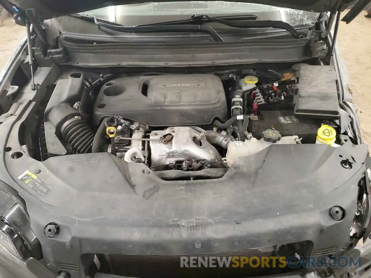 12 Photograph of a damaged car 1C4PJMBN2KD486964 JEEP CHEROKEE 2019