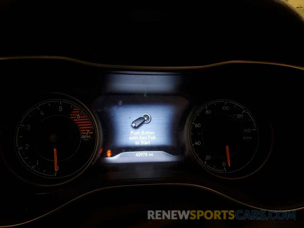9 Photograph of a damaged car 1C4PJMBN2KD486964 JEEP CHEROKEE 2019