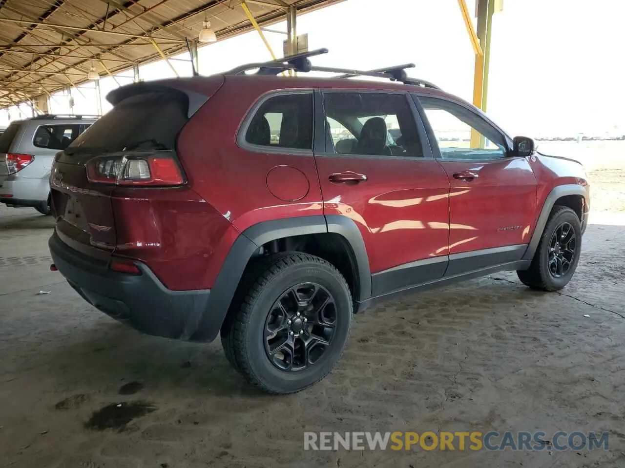 3 Photograph of a damaged car 1C4PJMBN7KD163235 JEEP CHEROKEE 2019
