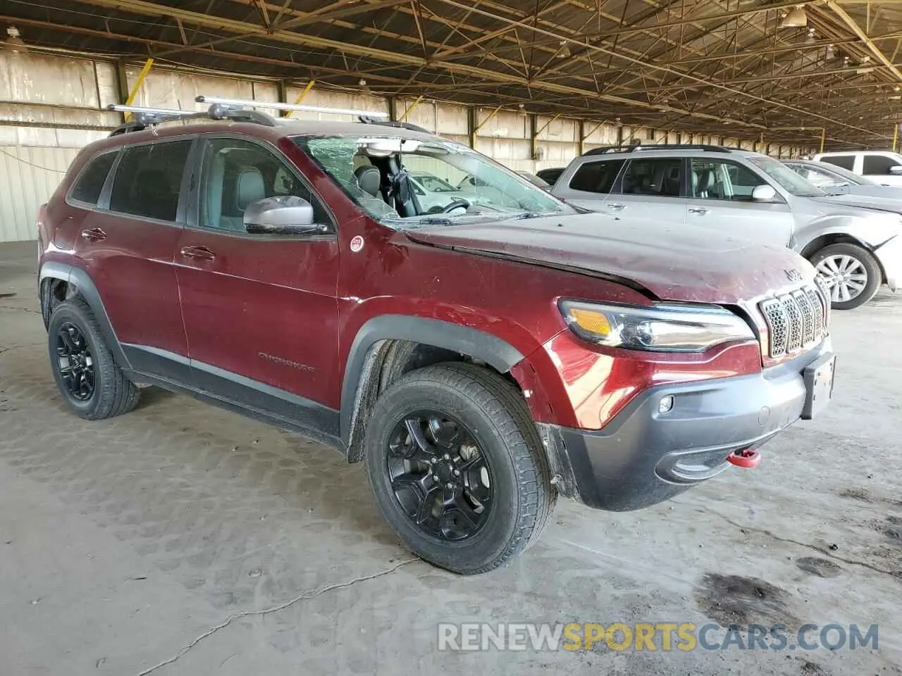 4 Photograph of a damaged car 1C4PJMBN7KD163235 JEEP CHEROKEE 2019