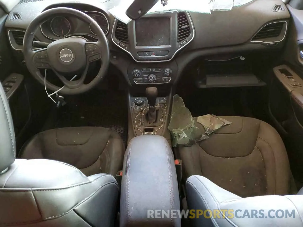 8 Photograph of a damaged car 1C4PJMBN7KD163235 JEEP CHEROKEE 2019