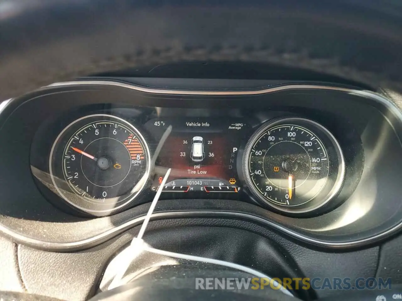 9 Photograph of a damaged car 1C4PJMBX2KD147090 JEEP CHEROKEE 2019