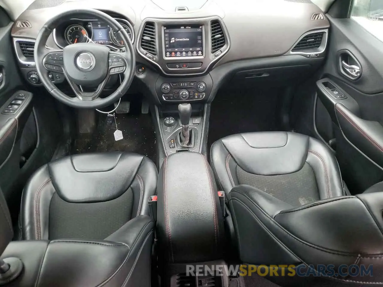 8 Photograph of a damaged car 1C4PJMBX2KD186536 JEEP CHEROKEE 2019