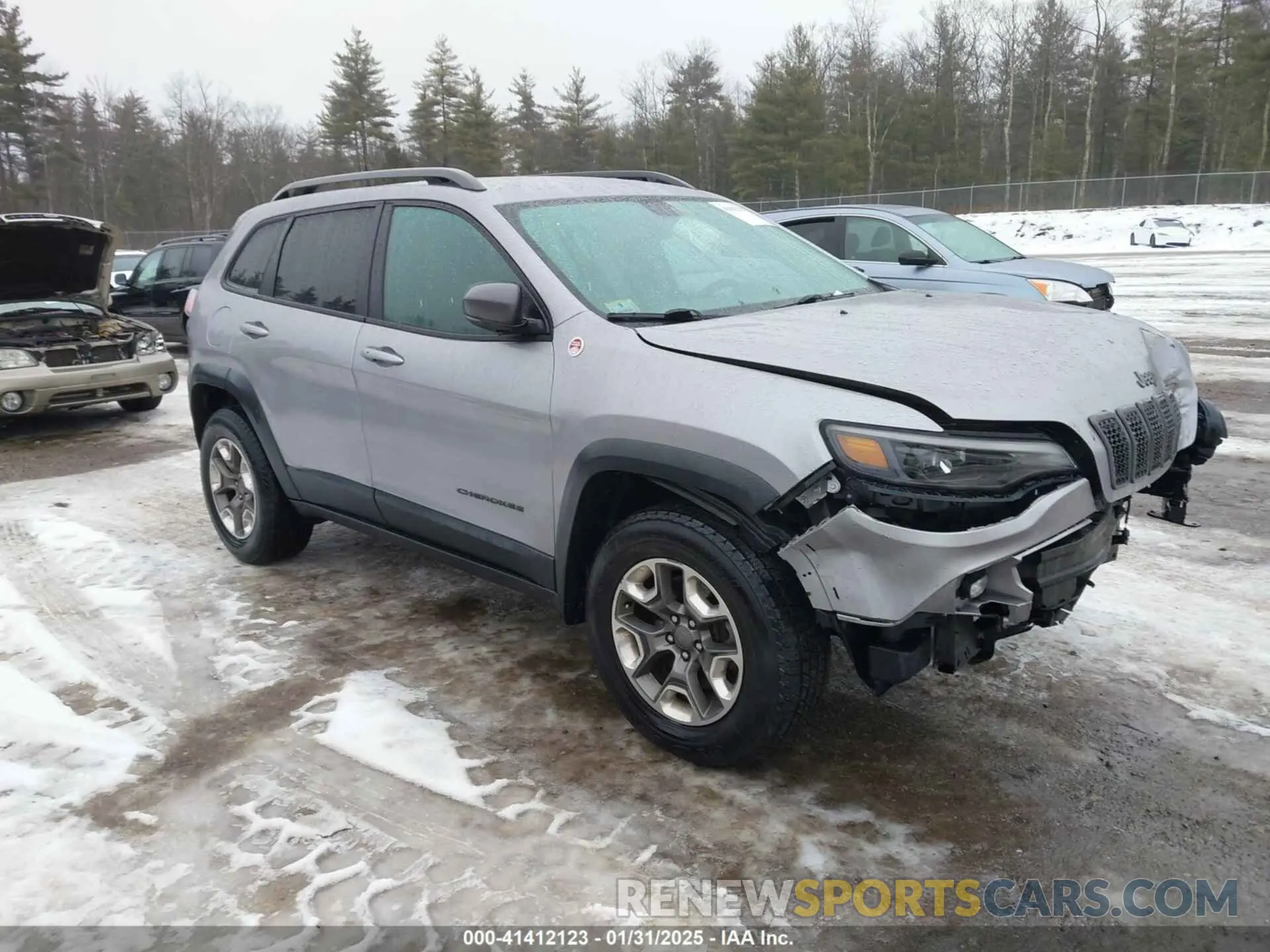 1 Photograph of a damaged car 1C4PJMBX2KD298169 JEEP CHEROKEE 2019
