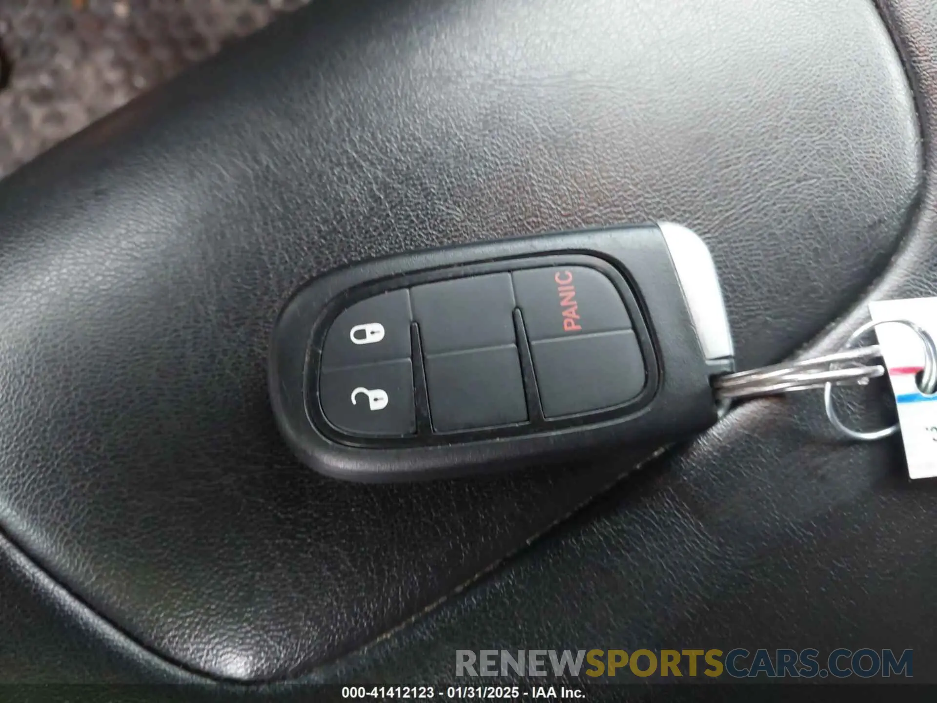 11 Photograph of a damaged car 1C4PJMBX2KD298169 JEEP CHEROKEE 2019