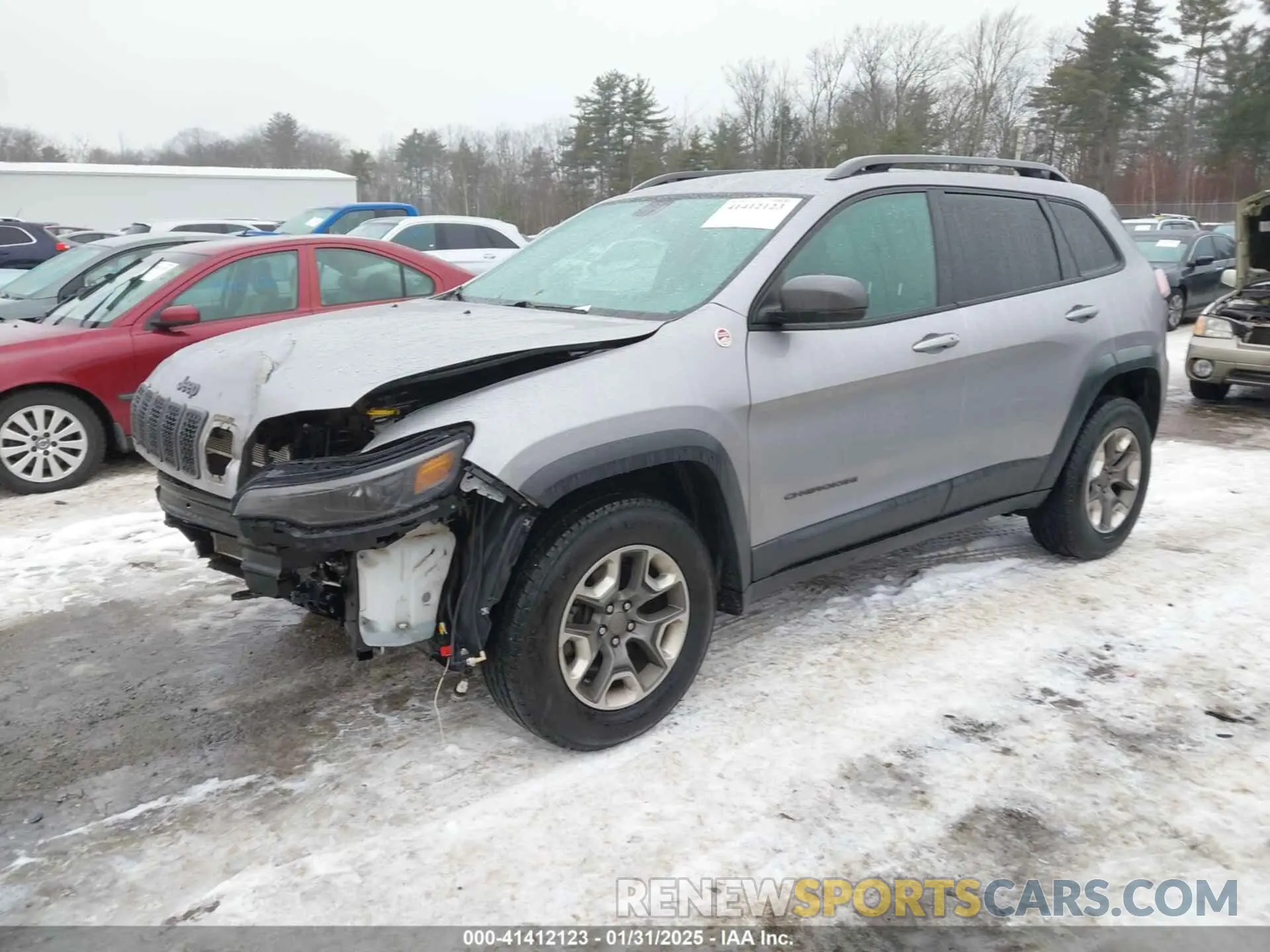 2 Photograph of a damaged car 1C4PJMBX2KD298169 JEEP CHEROKEE 2019