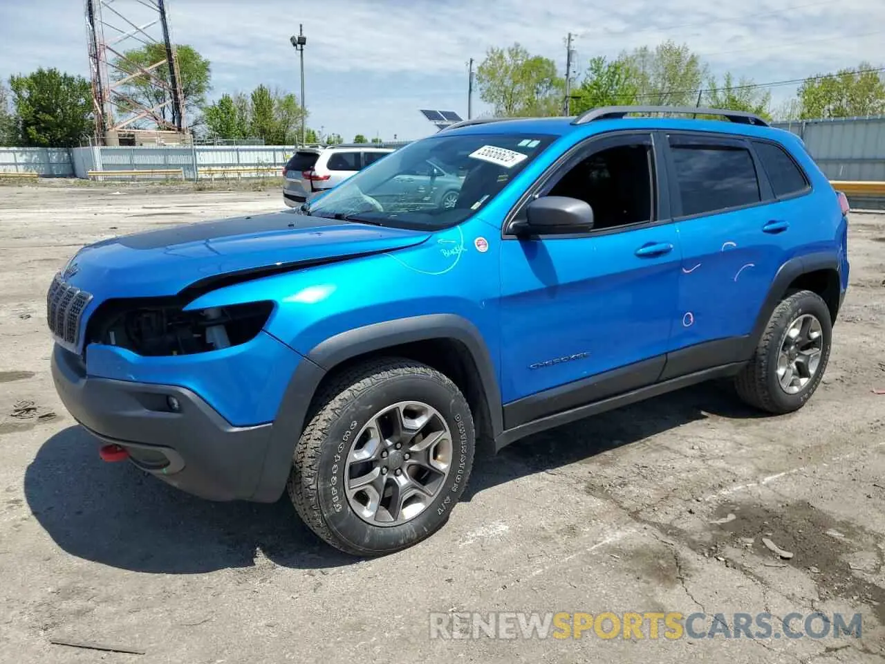 1 Photograph of a damaged car 1C4PJMBX2KD341540 JEEP CHEROKEE 2019