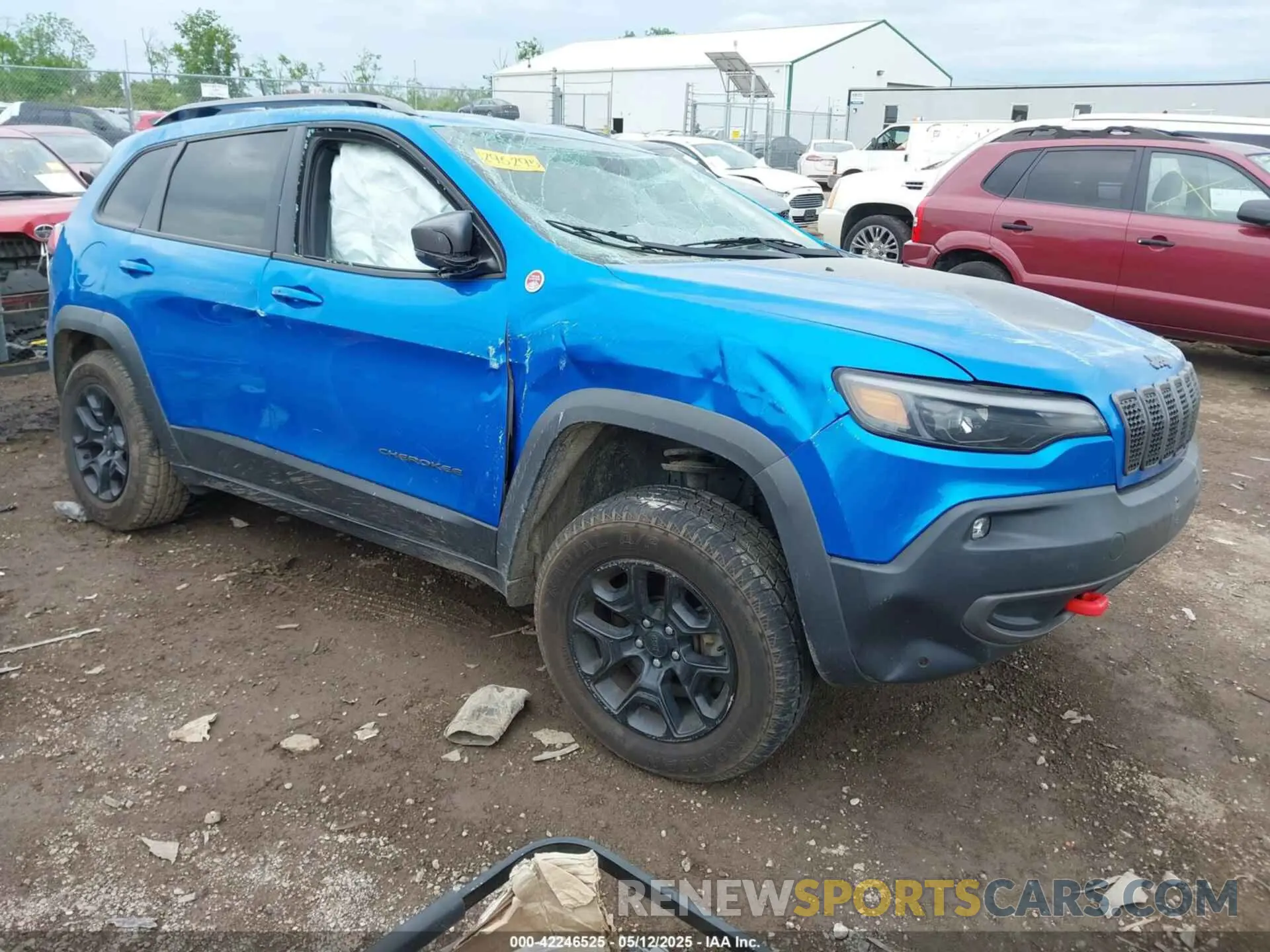 1 Photograph of a damaged car 1C4PJMBX3KD295295 JEEP CHEROKEE 2019