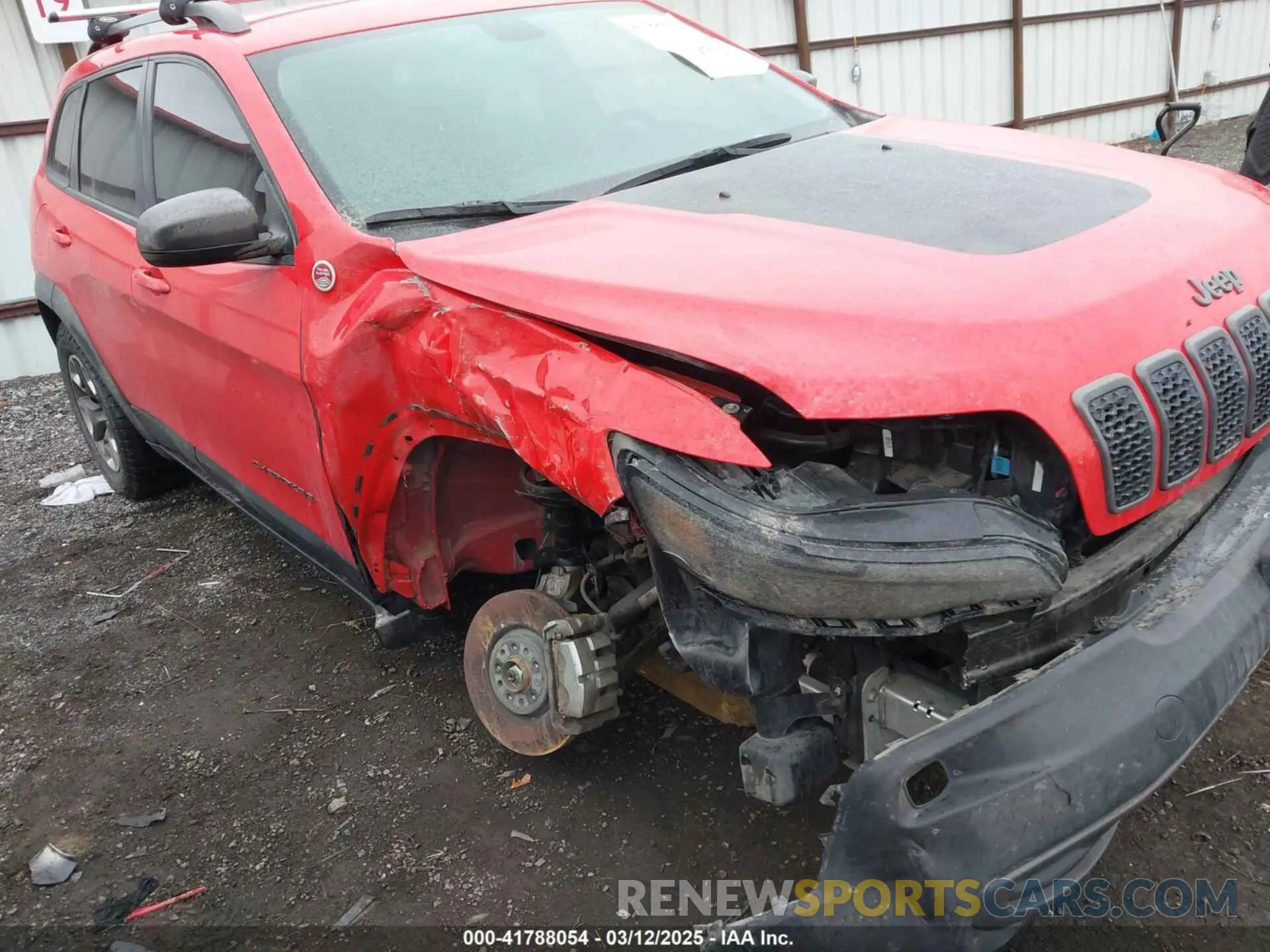 6 Photograph of a damaged car 1C4PJMBX4KD337408 JEEP CHEROKEE 2019