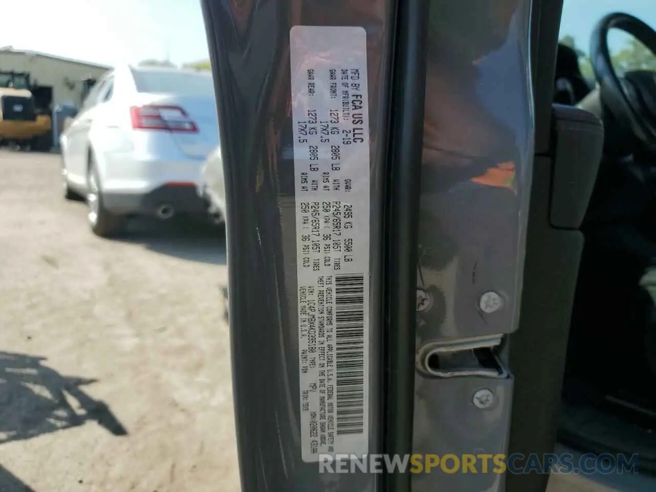 13 Photograph of a damaged car 1C4PJMBX4KD395180 JEEP CHEROKEE 2019
