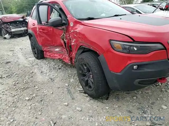 14 Photograph of a damaged car 1C4PJMBX5KD130901 JEEP CHEROKEE 2019