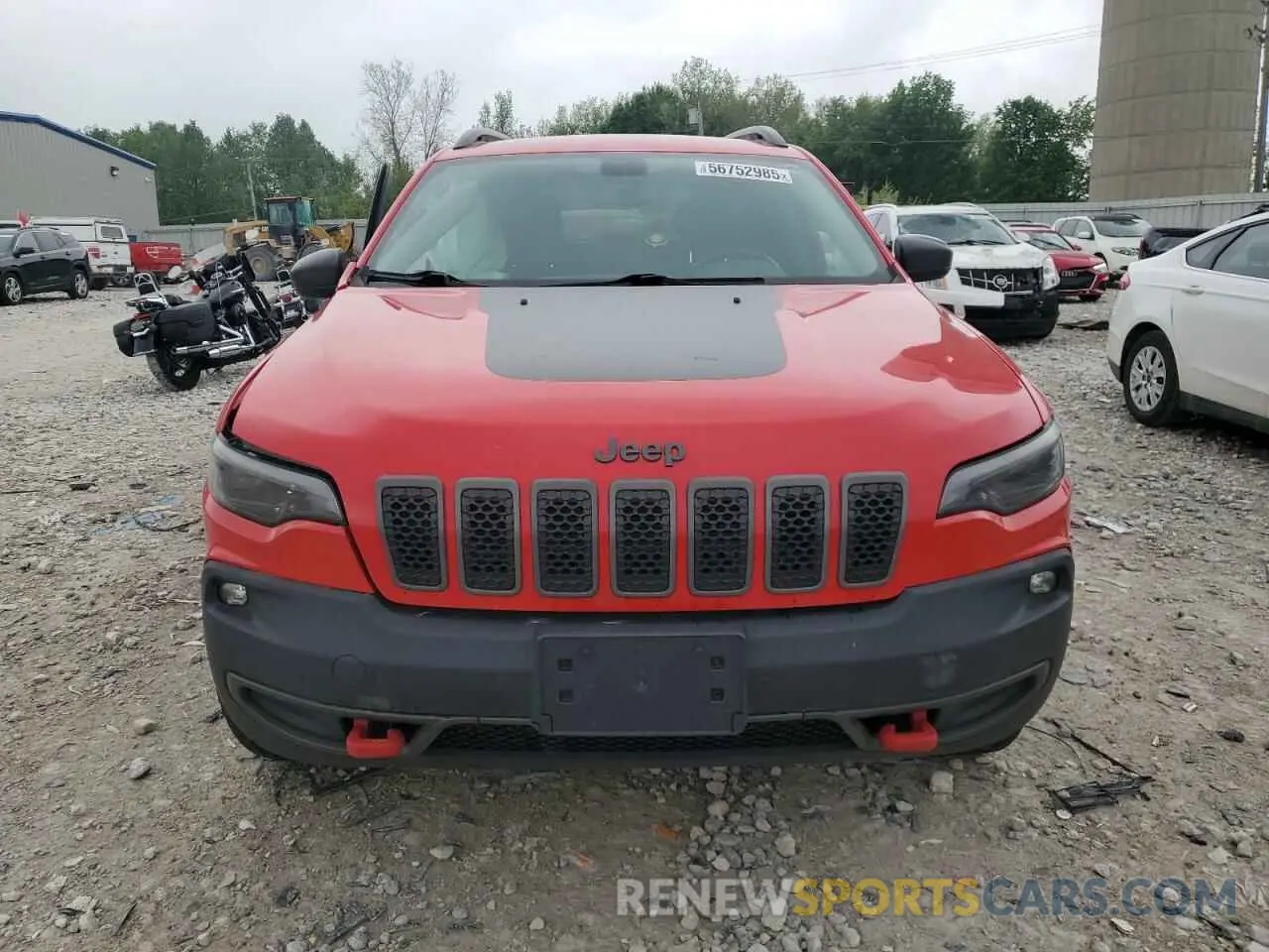 5 Photograph of a damaged car 1C4PJMBX5KD130901 JEEP CHEROKEE 2019