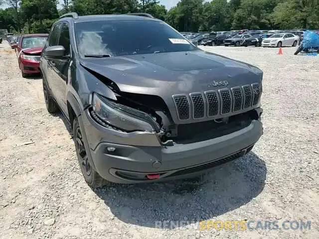 14 Photograph of a damaged car 1C4PJMBX5KD278692 JEEP CHEROKEE 2019