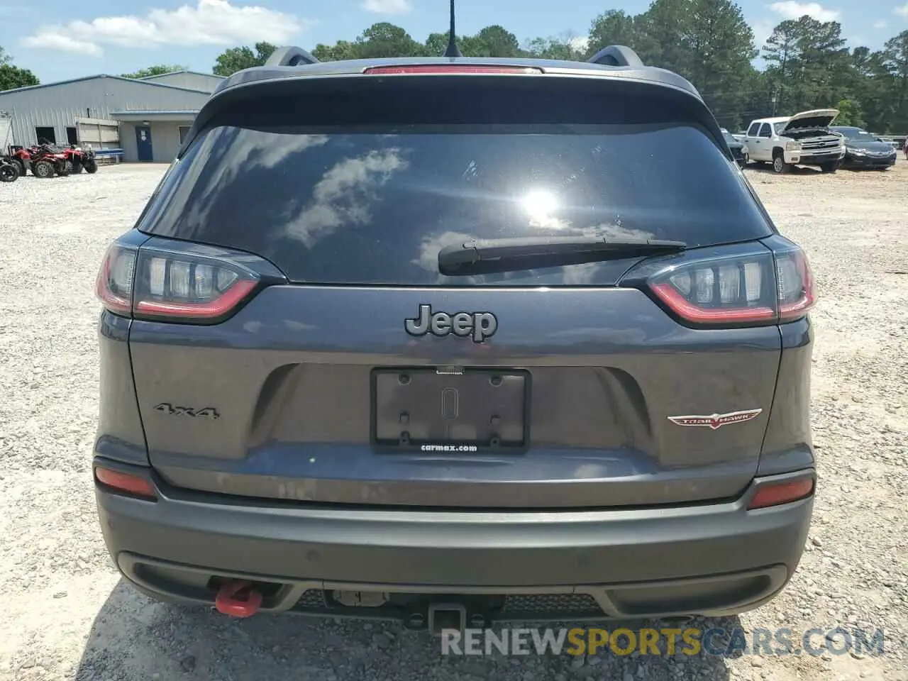 6 Photograph of a damaged car 1C4PJMBX5KD278692 JEEP CHEROKEE 2019