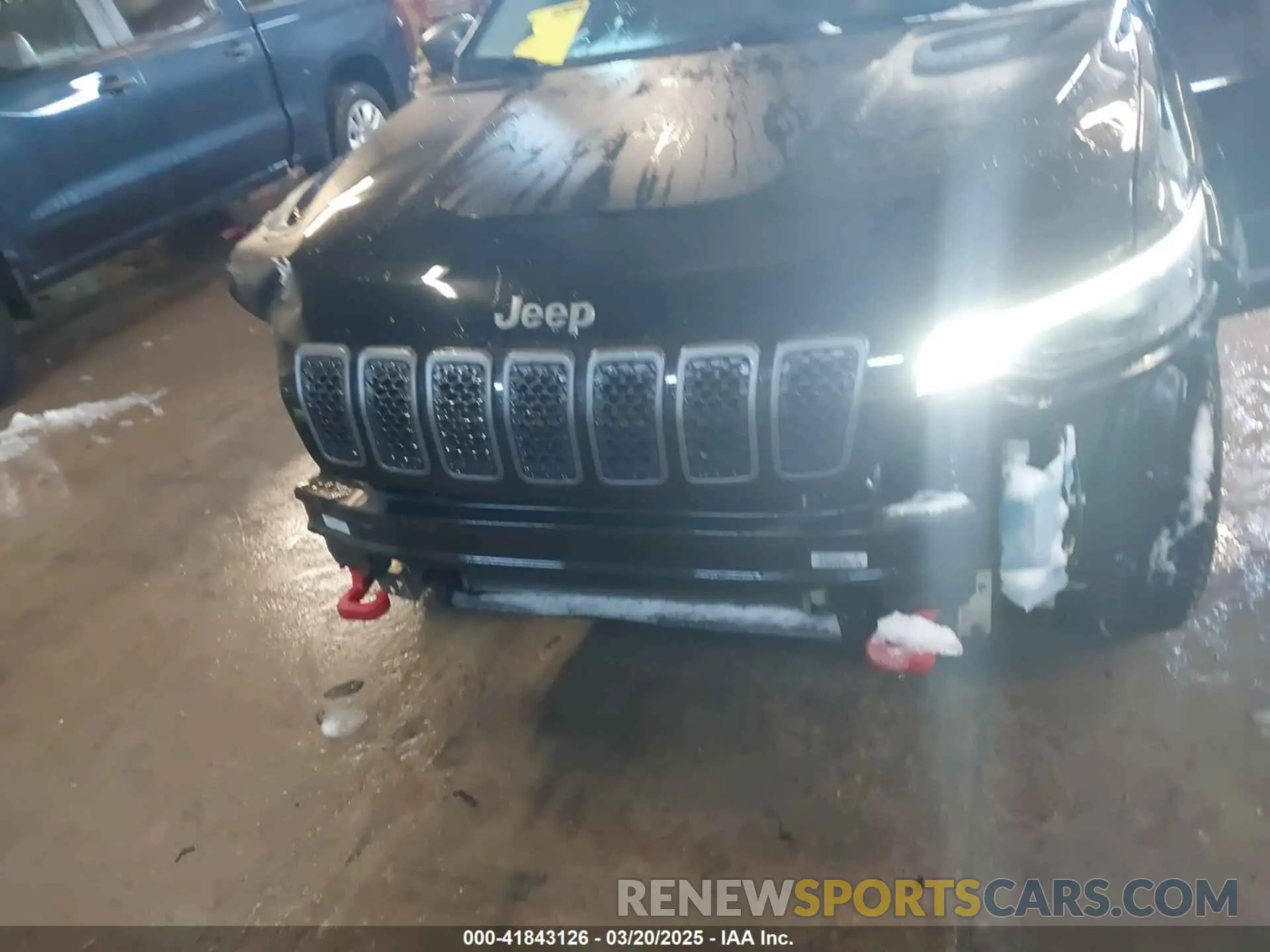 6 Photograph of a damaged car 1C4PJMBX5KD278921 JEEP CHEROKEE 2019