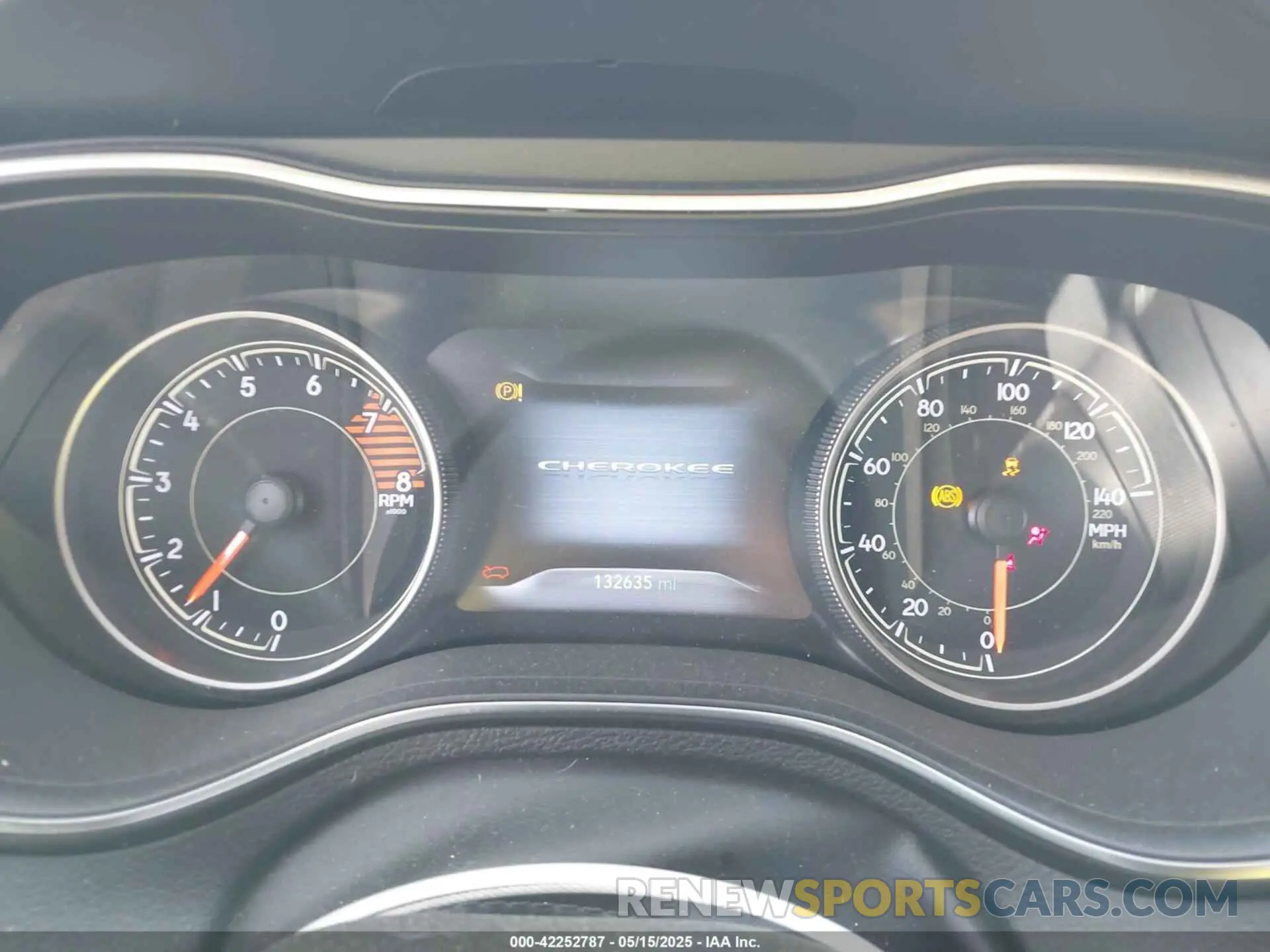 7 Photograph of a damaged car 1C4PJMBX7KD189366 JEEP CHEROKEE 2019