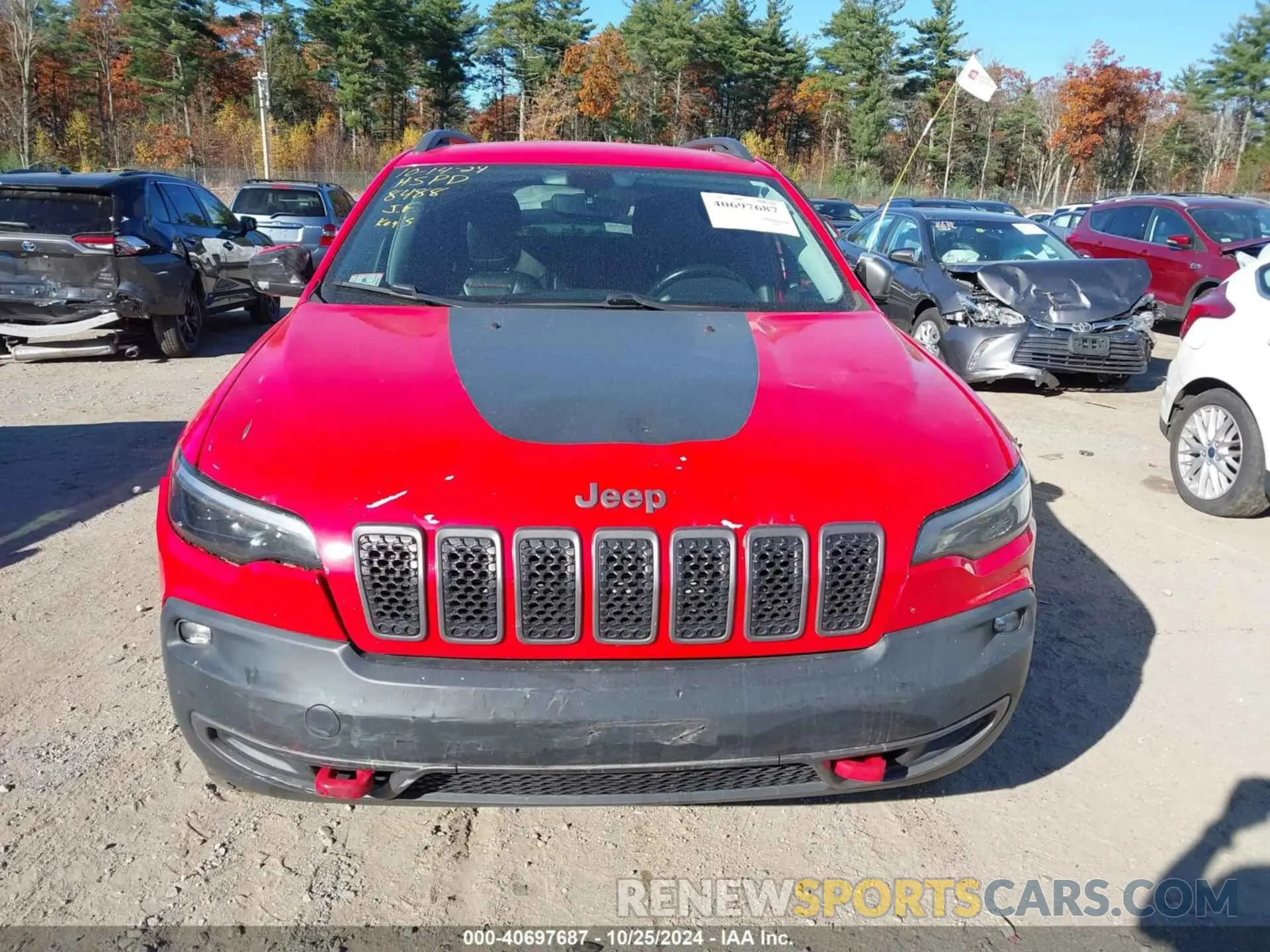 12 Photograph of a damaged car 1C4PJMBX7KD298488 JEEP CHEROKEE 2019