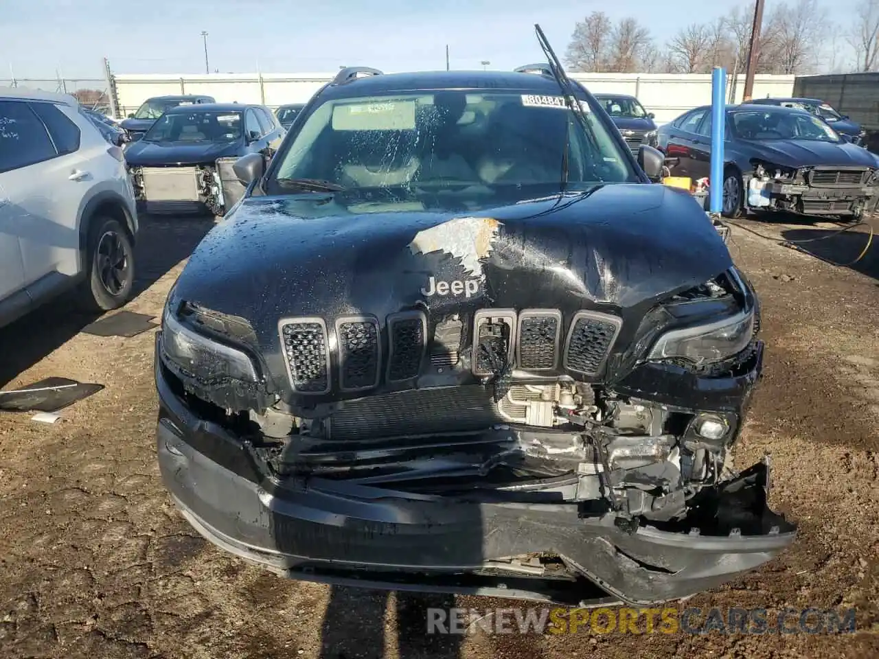 5 Photograph of a damaged car 1C4PJMBX7KD418077 JEEP CHEROKEE 2019