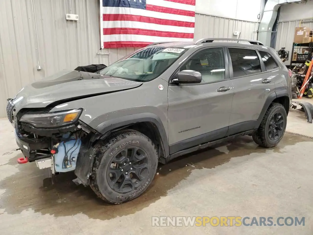 1 Photograph of a damaged car 1C4PJMBX7KD426213 JEEP CHEROKEE 2019